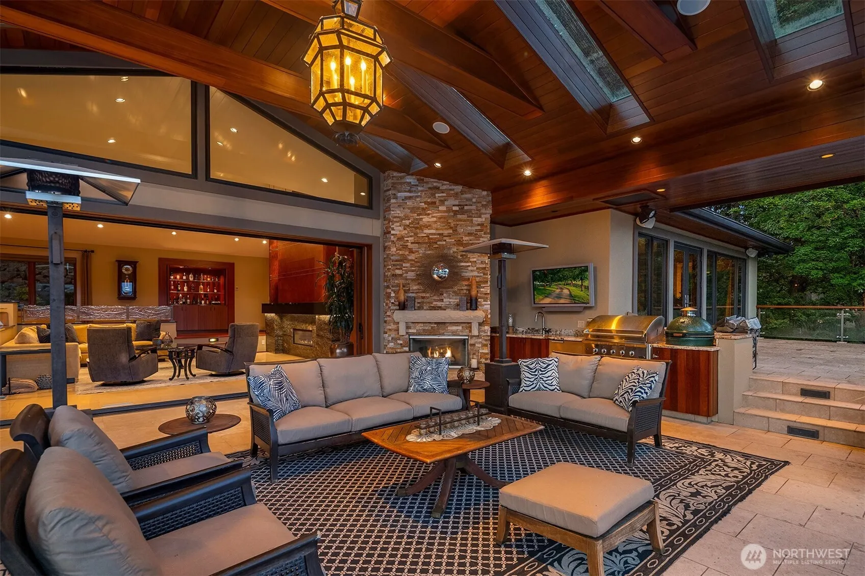 3532 207th Avenue SE, Sammamish, WA 98075-9688