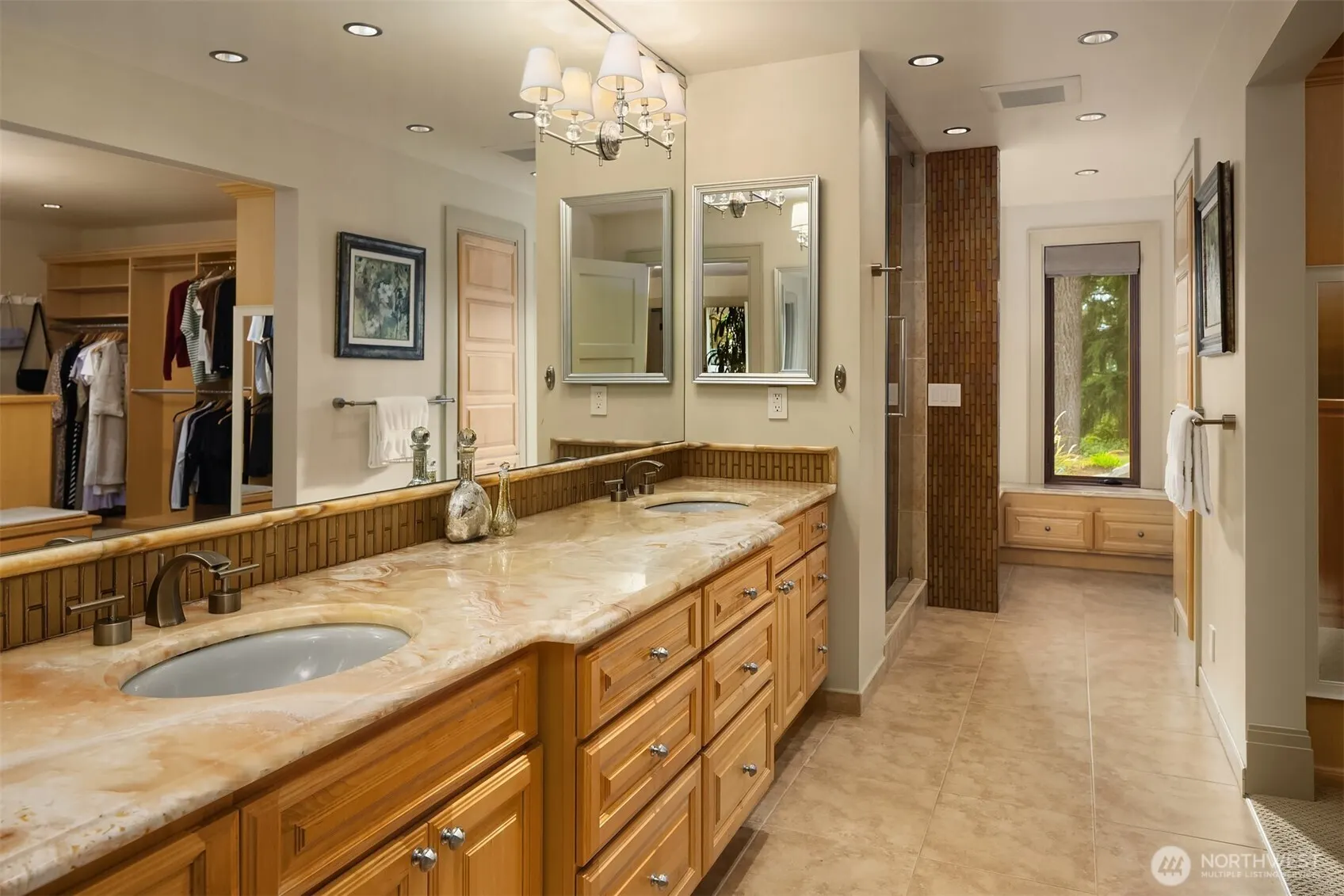 3532 207th Avenue SE, Sammamish, WA 98075-9688