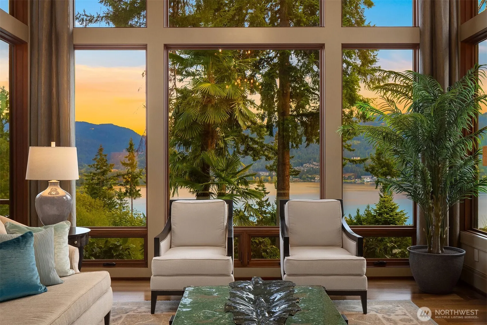 3532 207th Avenue SE, Sammamish, WA 98075-9688