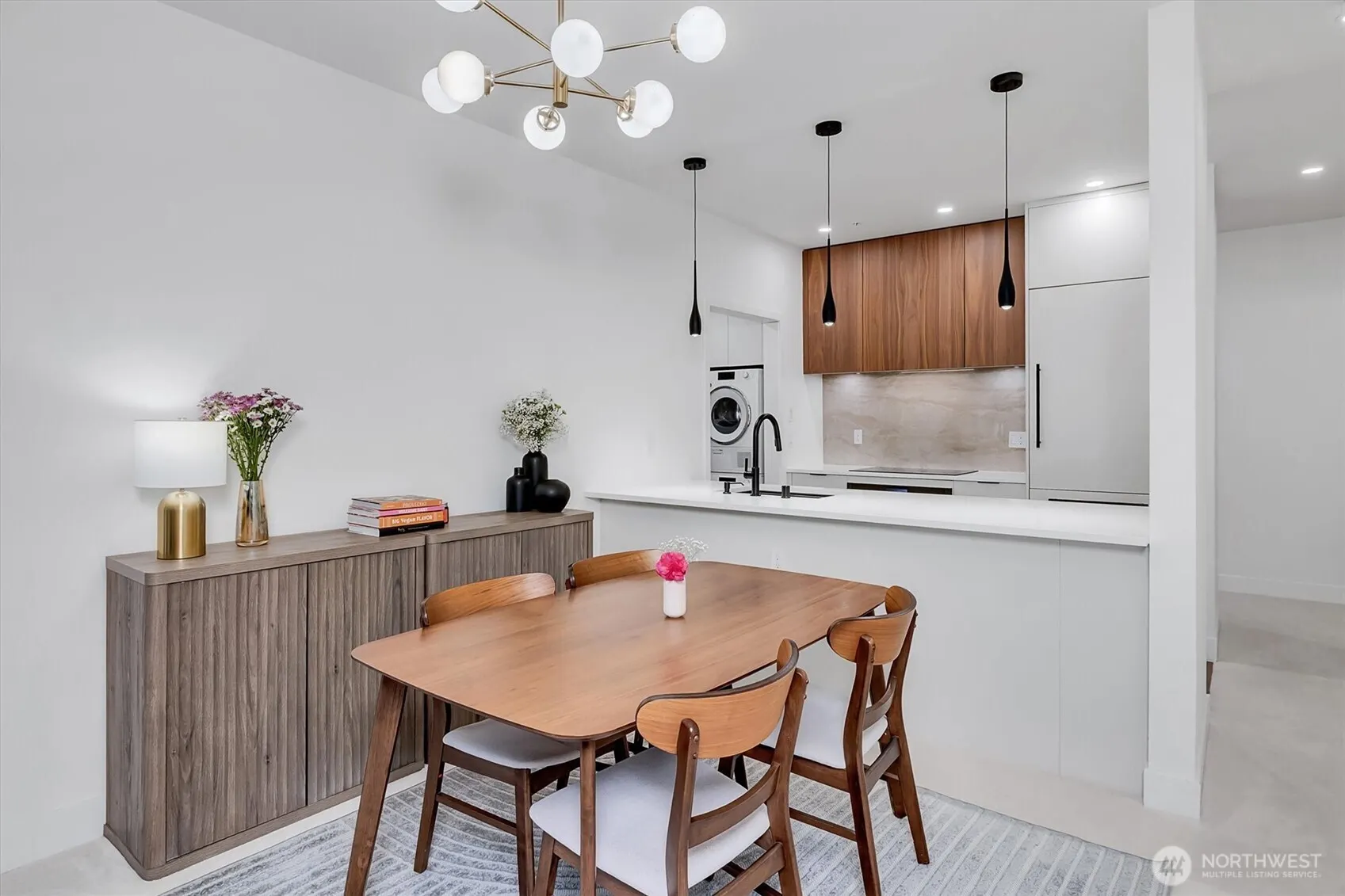 300 110th Avenue NE #314, Bellevue, WA 98004