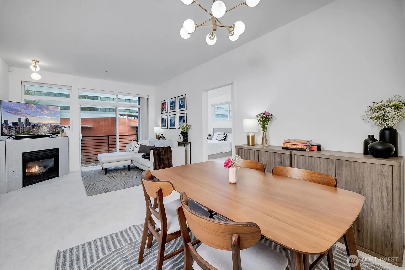 300 110th Avenue NE #314, Bellevue, WA 98004