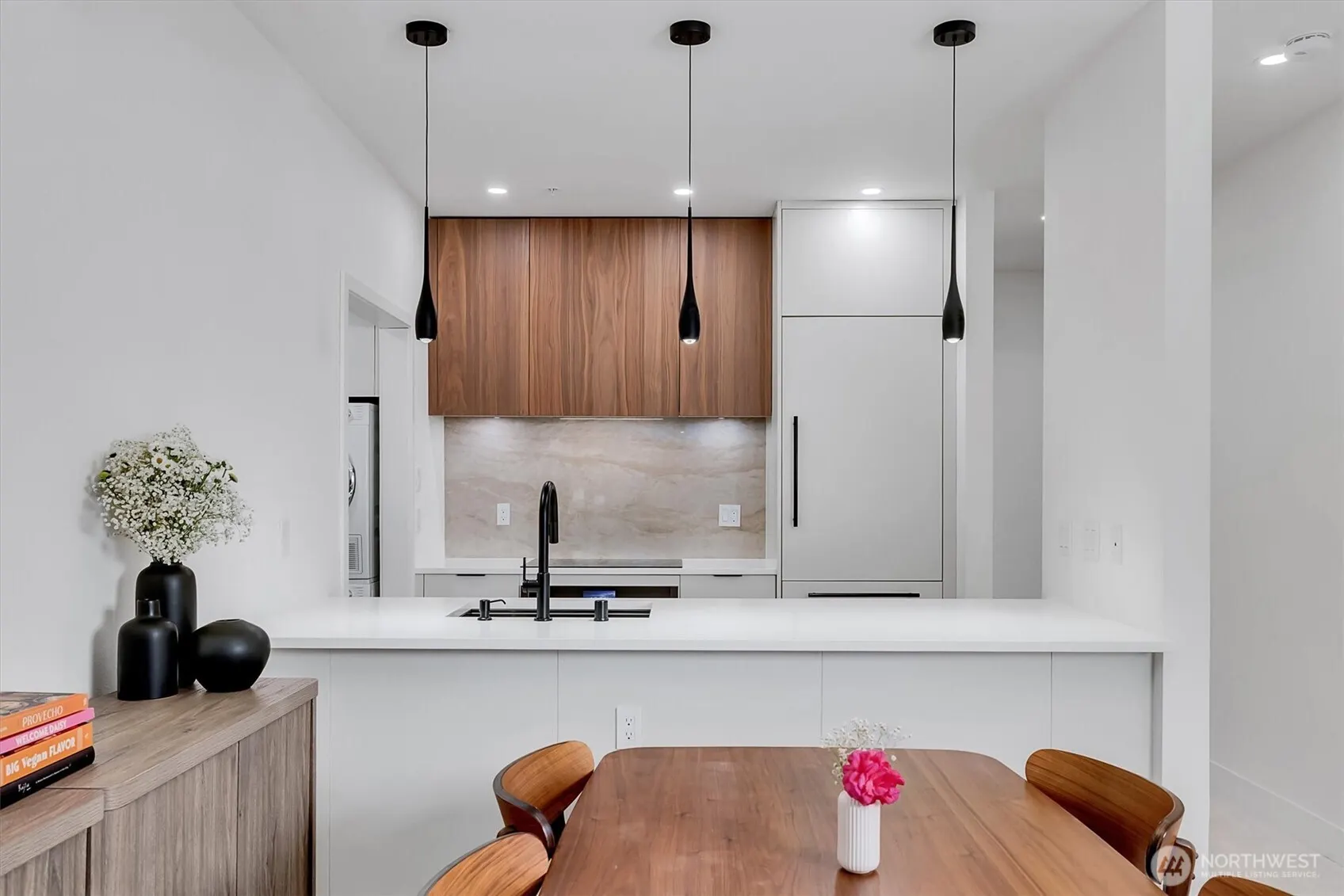 300 110th Avenue NE #314, Bellevue, WA 98004
