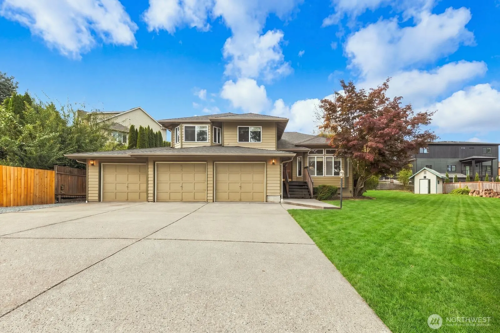 15928 Larch Way , Lynnwood, WA 98087