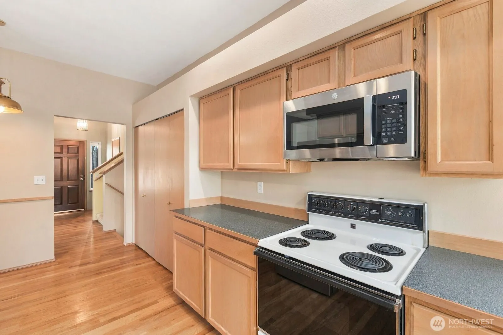 15928 Larch Way , Lynnwood, WA 98087