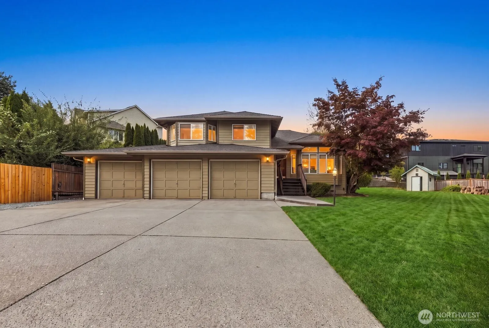15928 Larch Way , Lynnwood, WA 98087