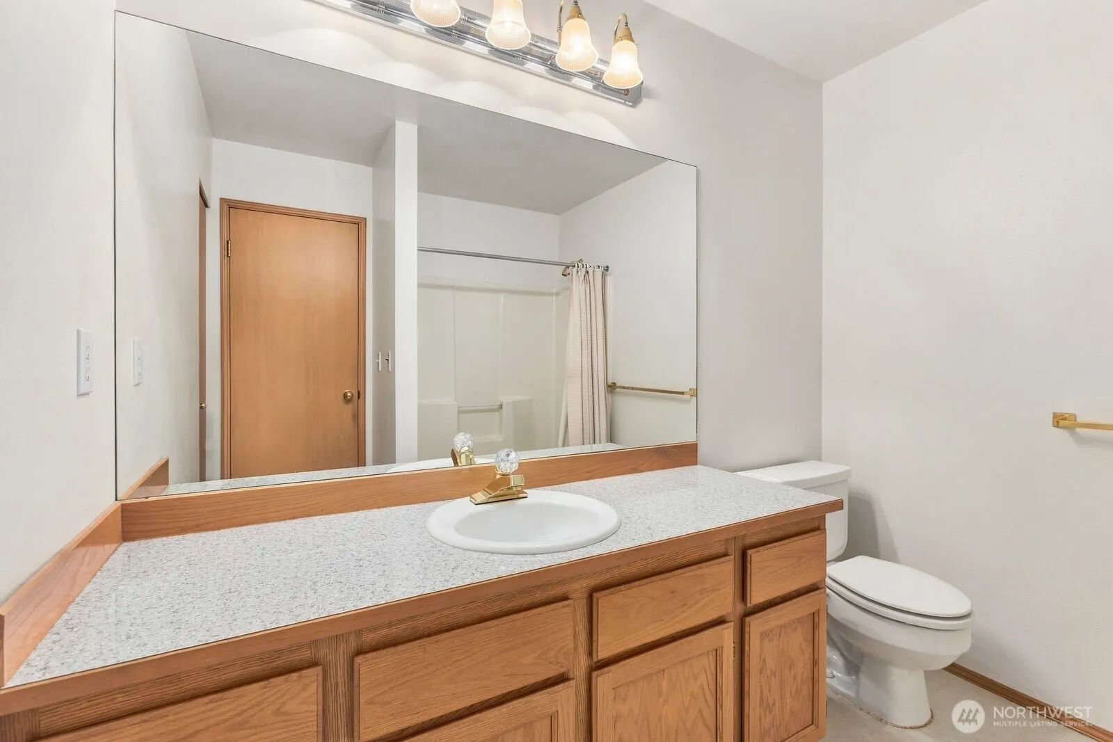 15928 Larch Way , Lynnwood, WA 98087