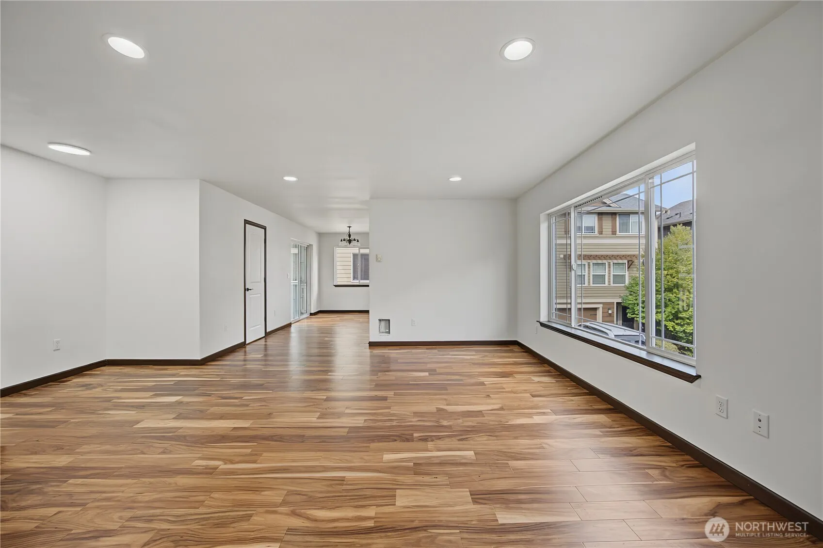 13216 33rd Place W #3, Lynnwood, WA 98087