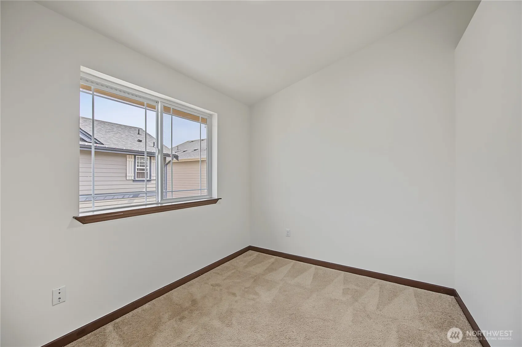 13216 33rd Place W #3, Lynnwood, WA 98087