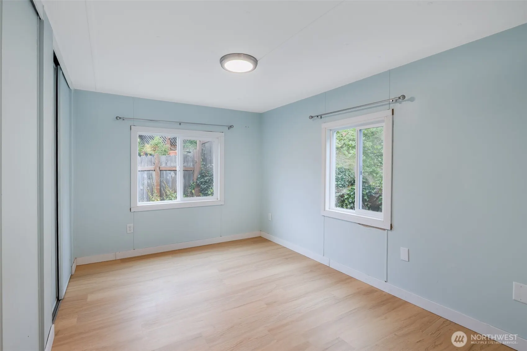 17114 117th Ct Ne , Bothell, WA 98011-5454