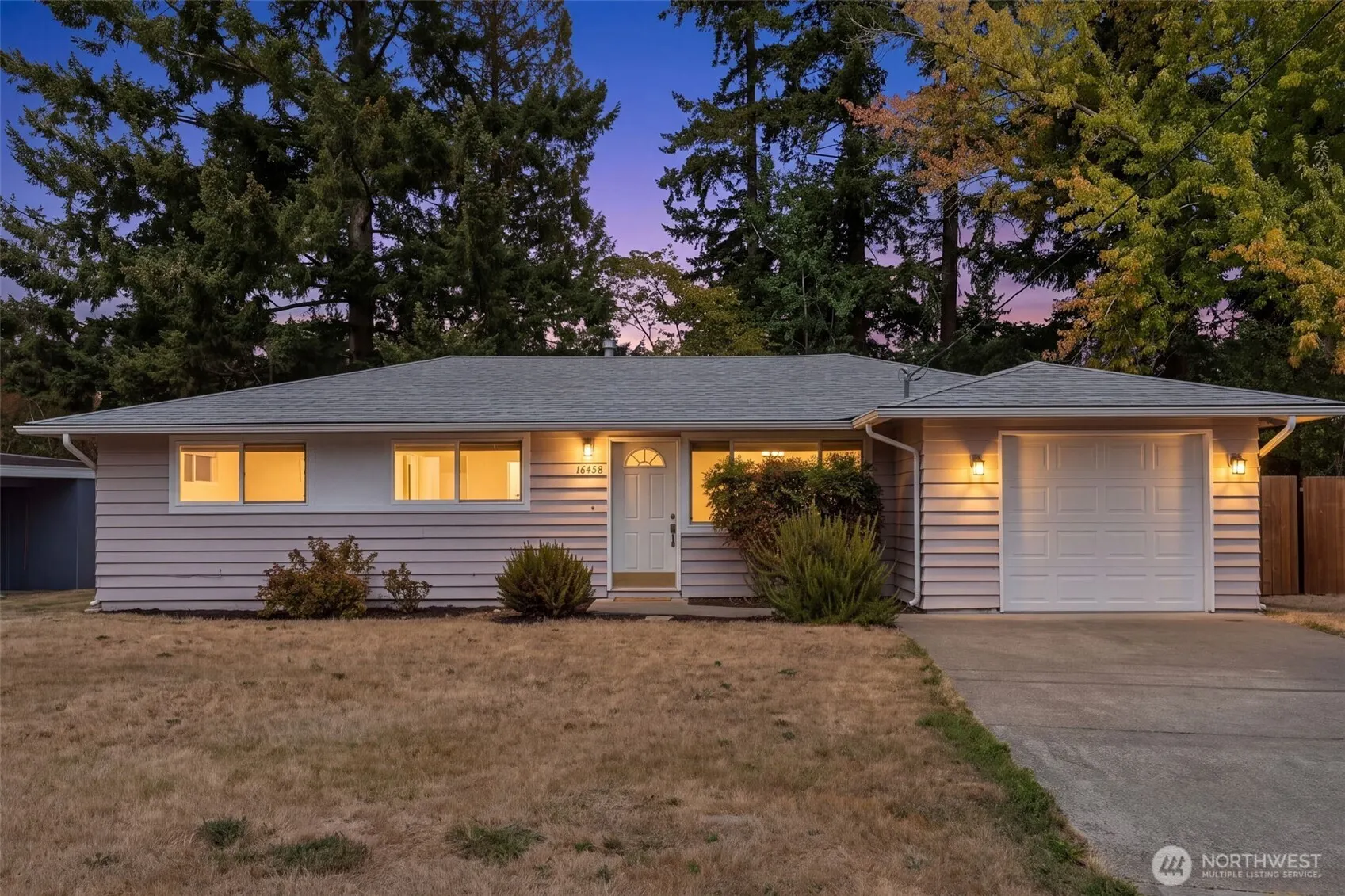 16458 NE 17th Place , Bellevue, WA 98008