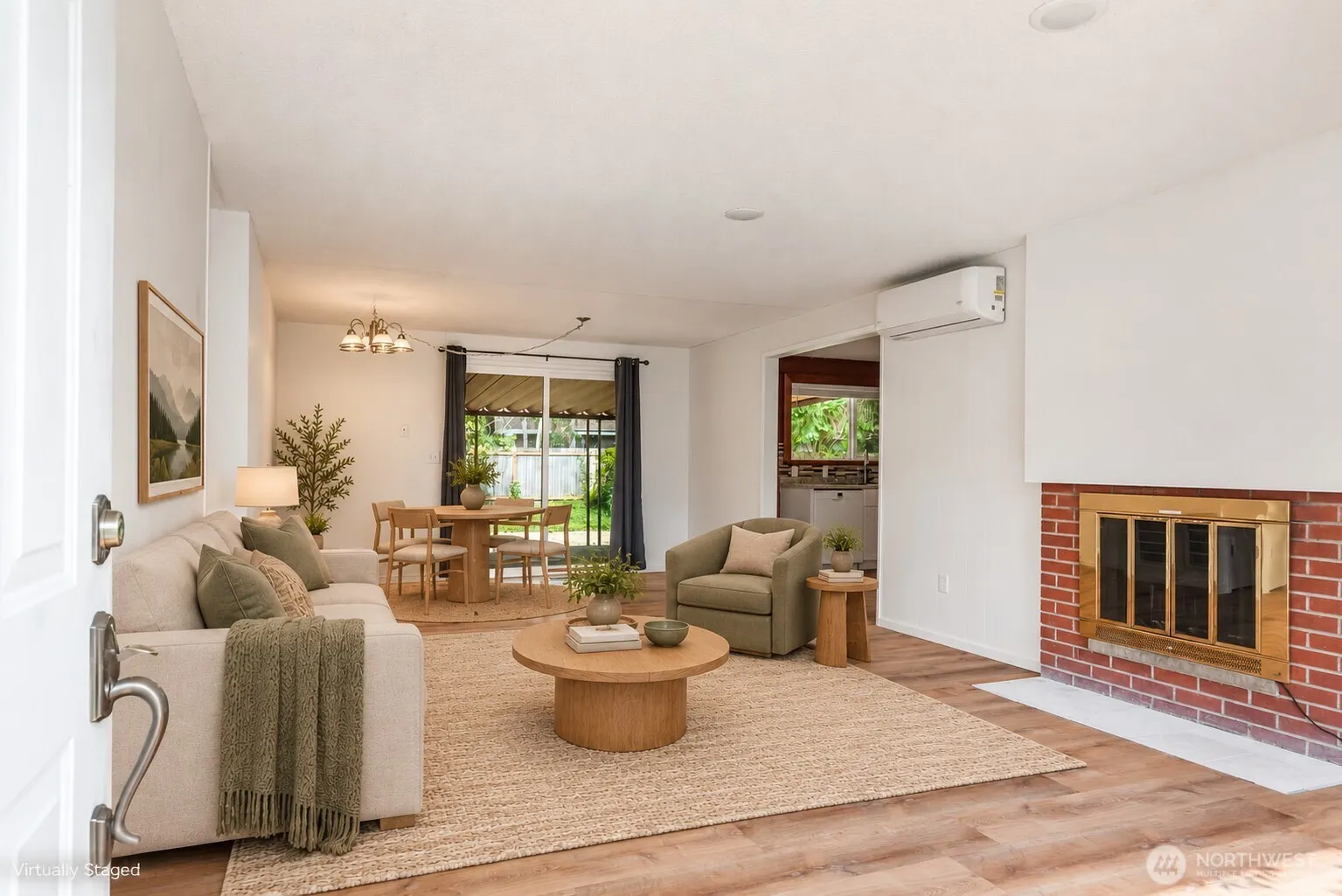 16458 NE 17th Place , Bellevue, WA 98008
