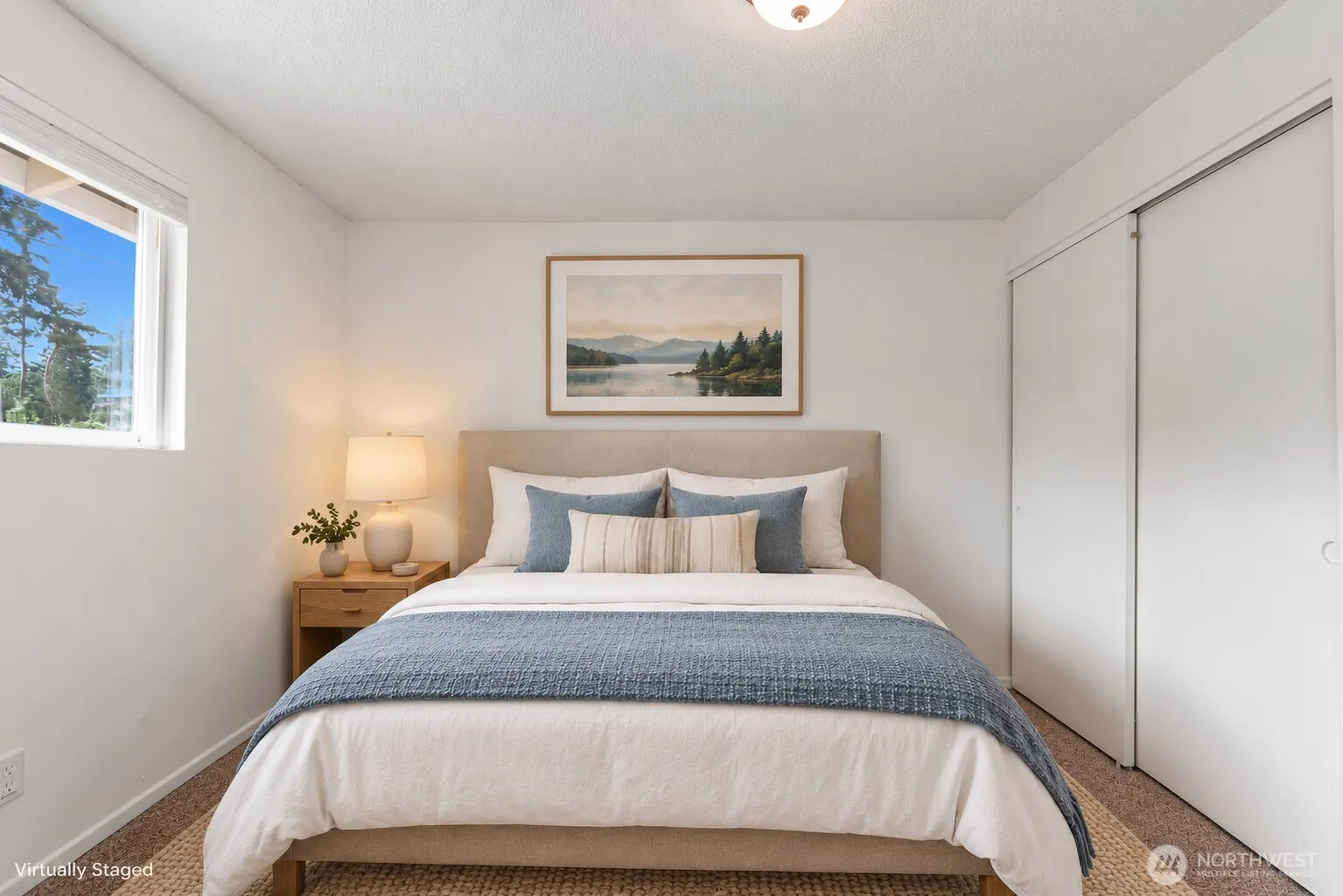 16458 NE 17th Place , Bellevue, WA 98008