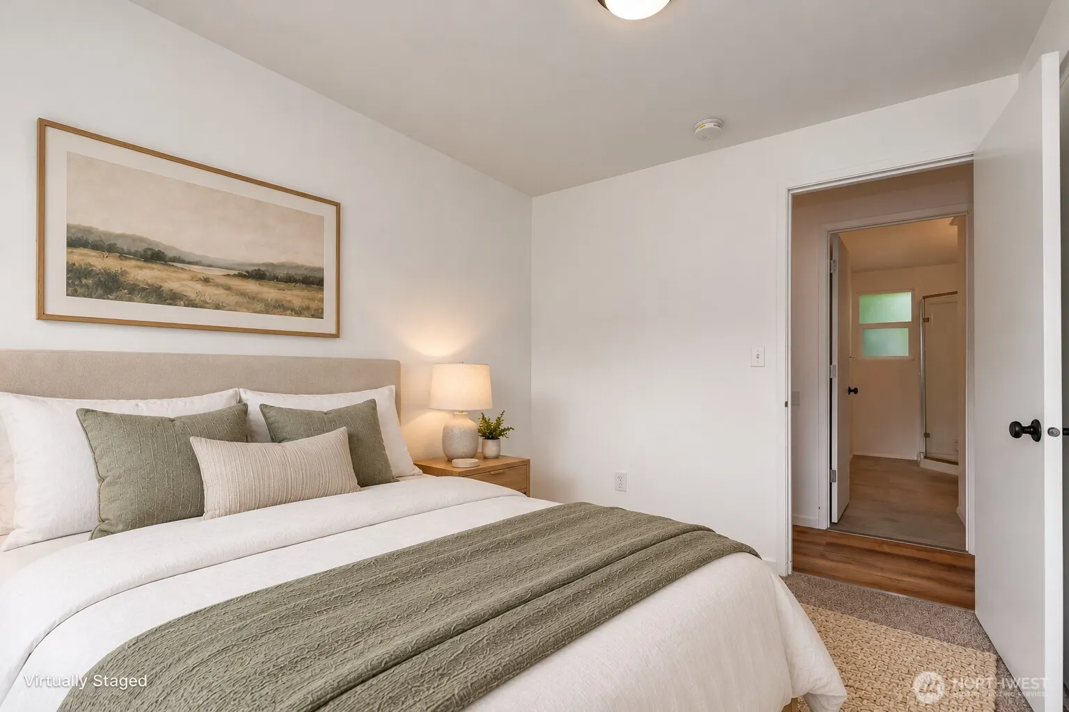 16458 NE 17th Place , Bellevue, WA 98008