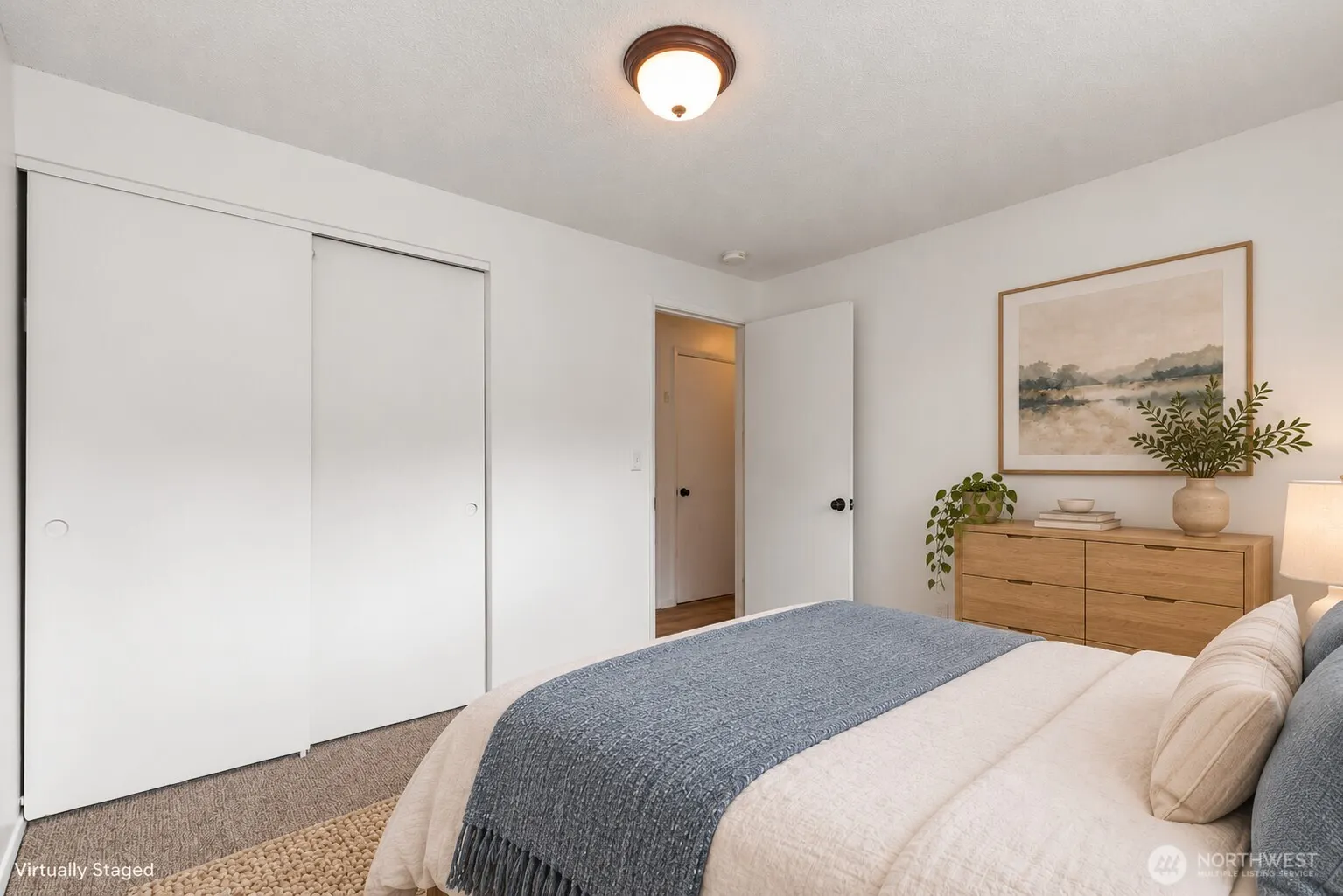 16458 NE 17th Place , Bellevue, WA 98008