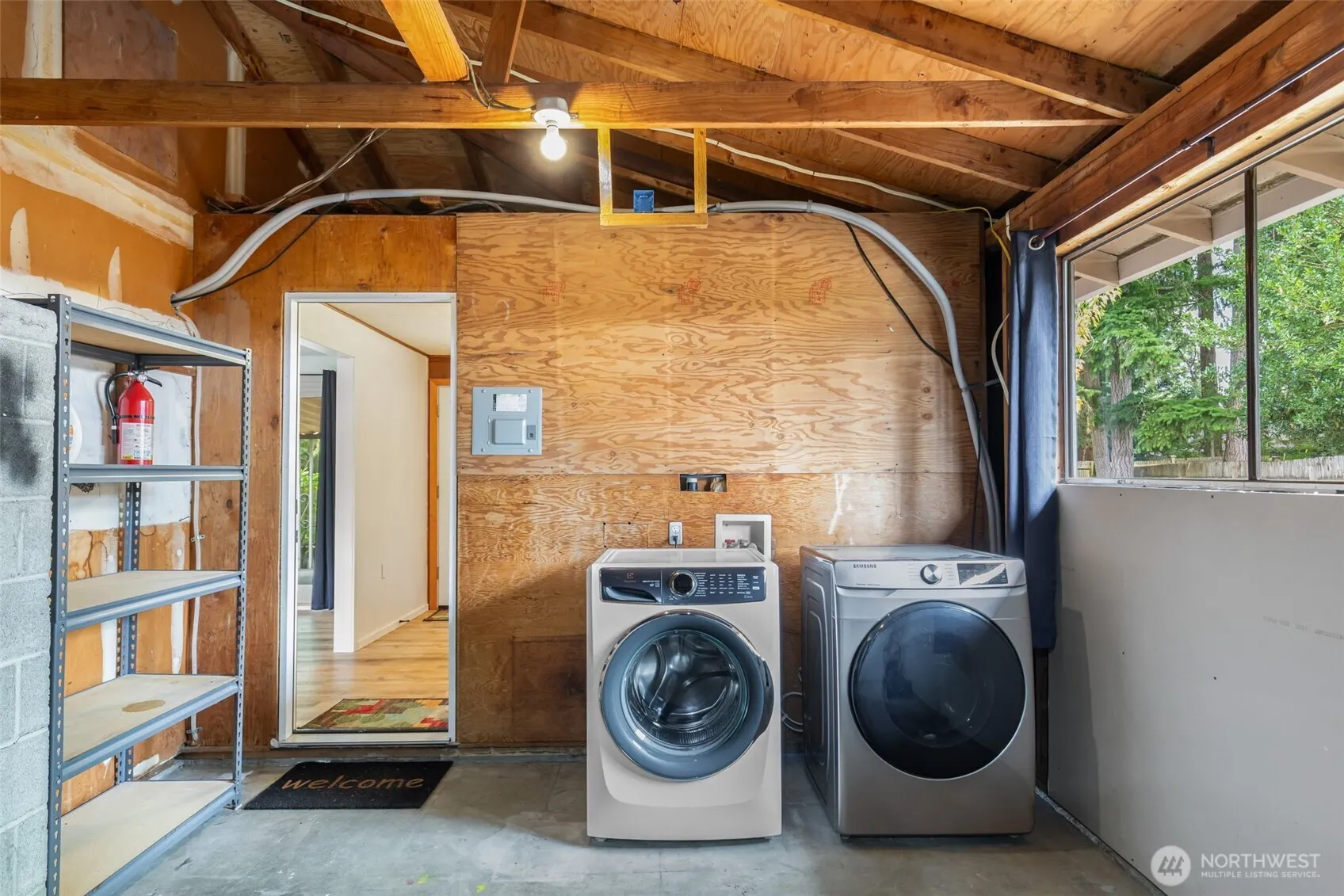 16458 NE 17th Place , Bellevue, WA 98008