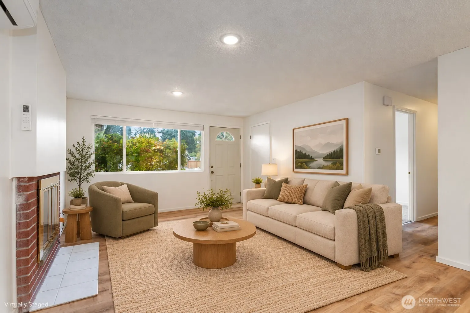 16458 NE 17th Place , Bellevue, WA 98008