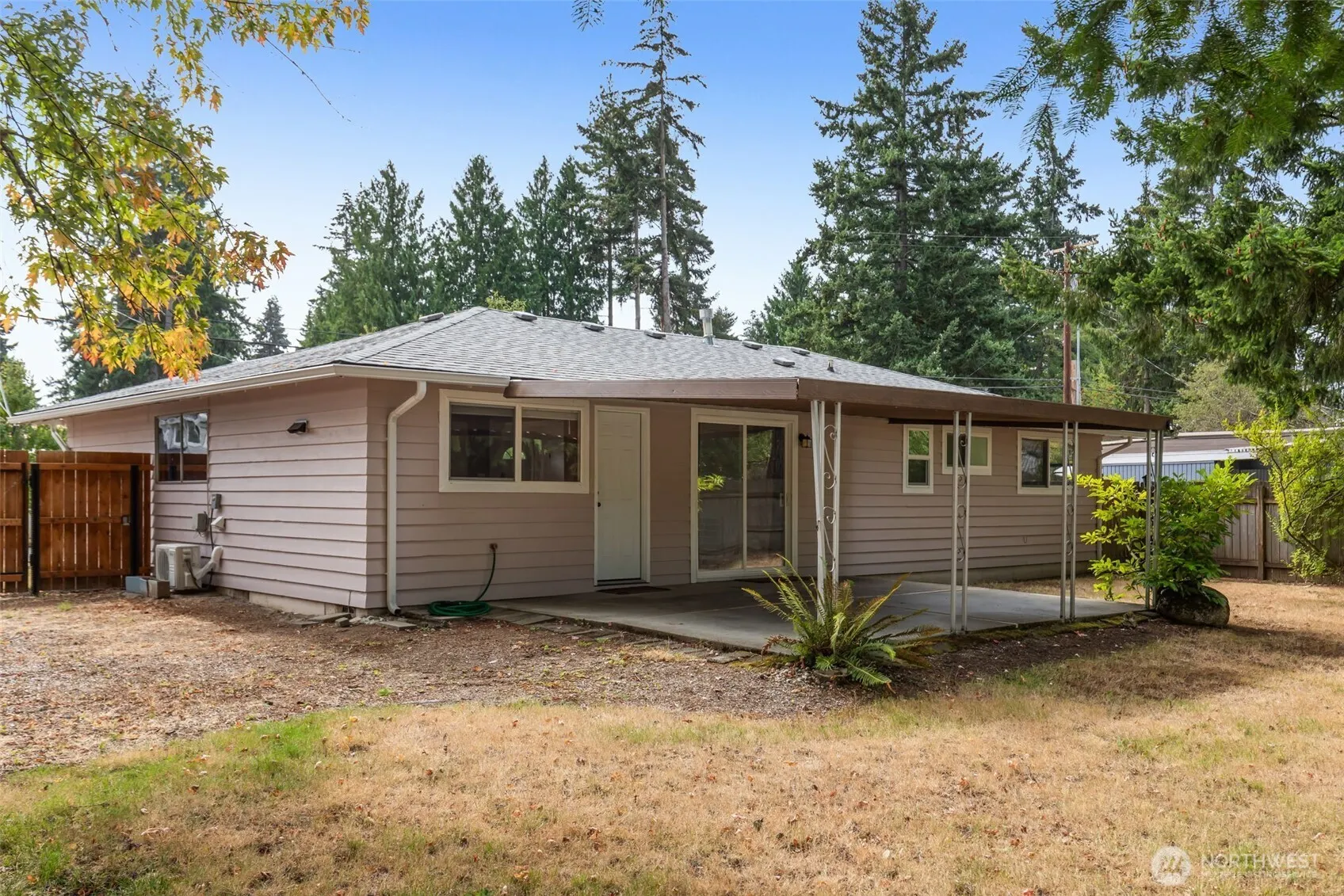 16458 NE 17th Place , Bellevue, WA 98008
