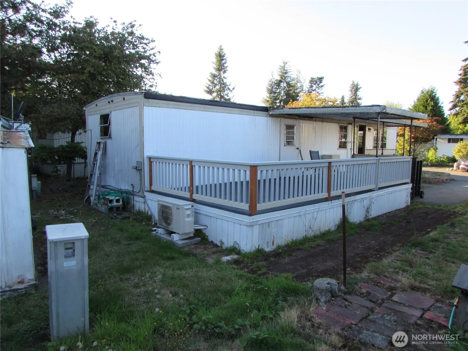 5220 176th Street SW #28, Lynnwood, WA 98037