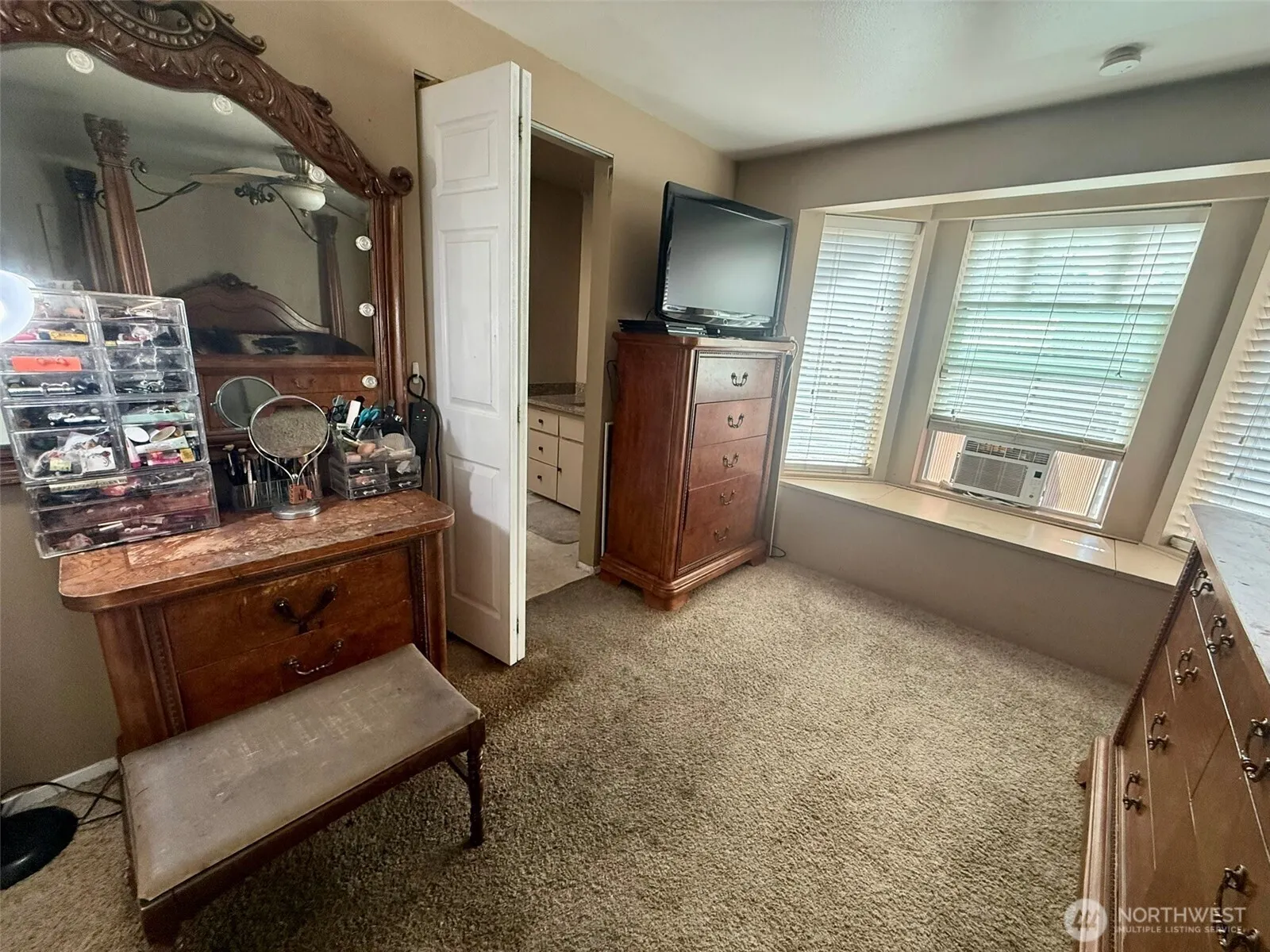 27120 121st Place SE, Kent, WA 98030