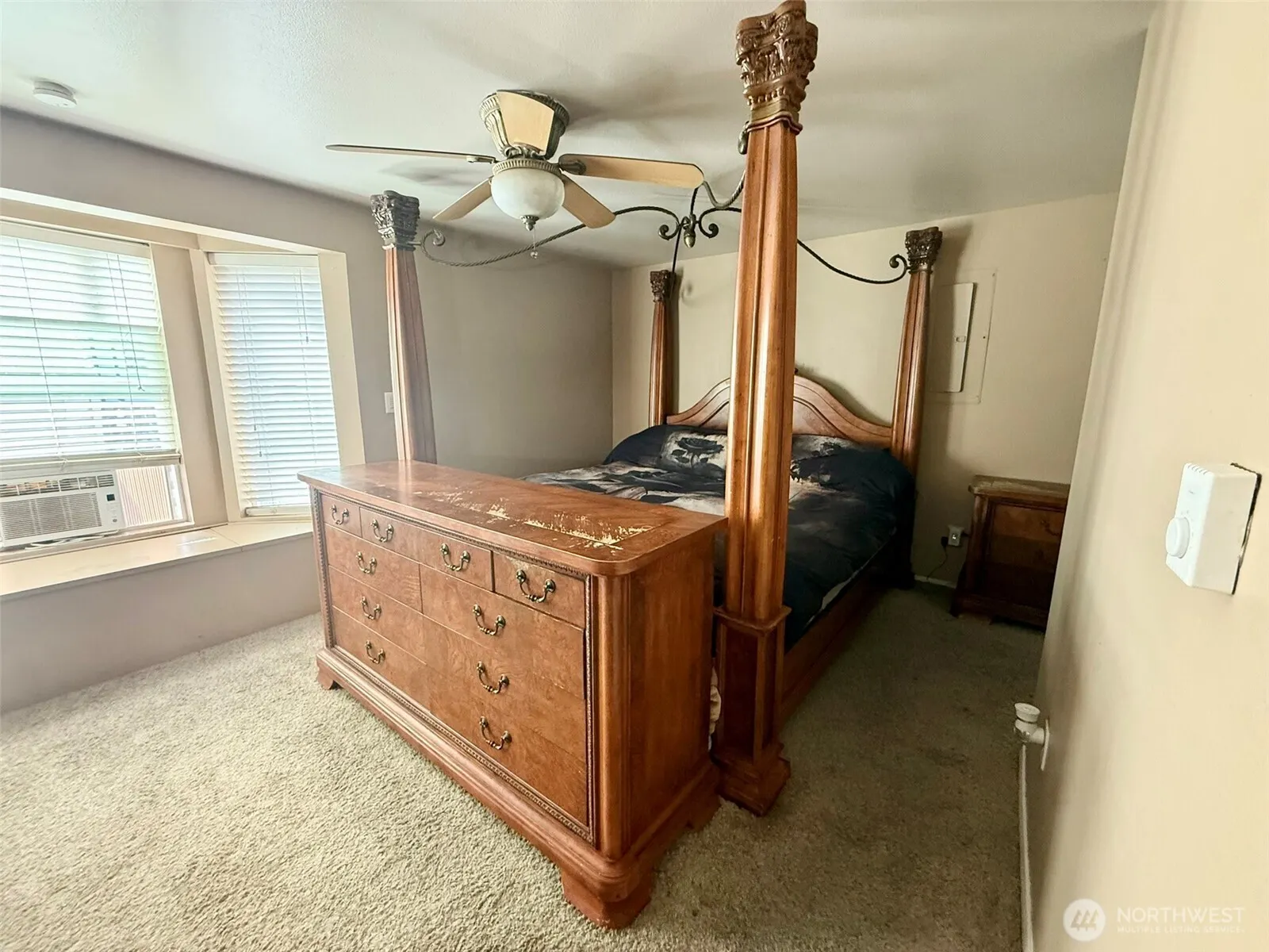 27120 121st Place SE, Kent, WA 98030