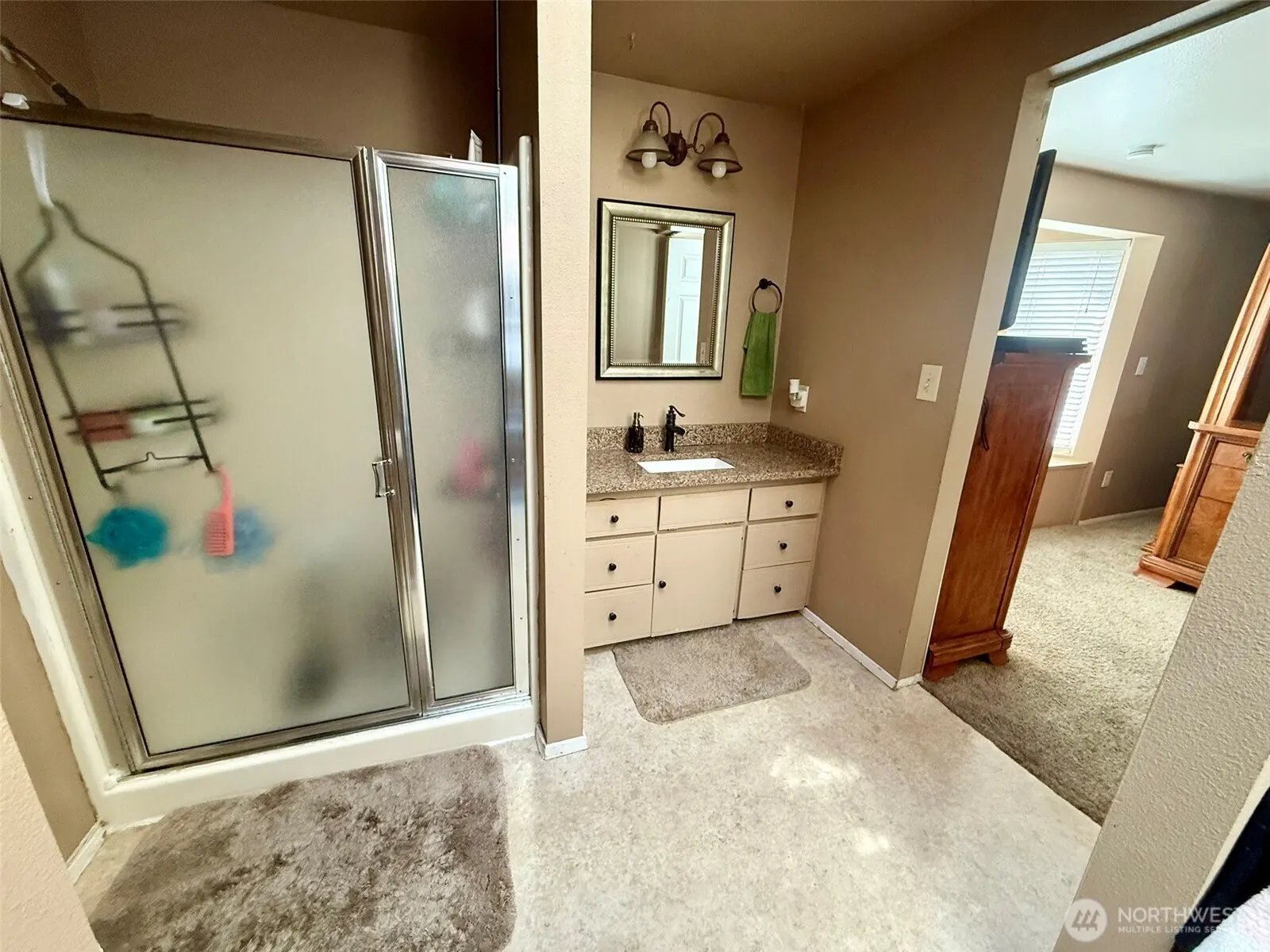 27120 121st Place SE, Kent, WA 98030