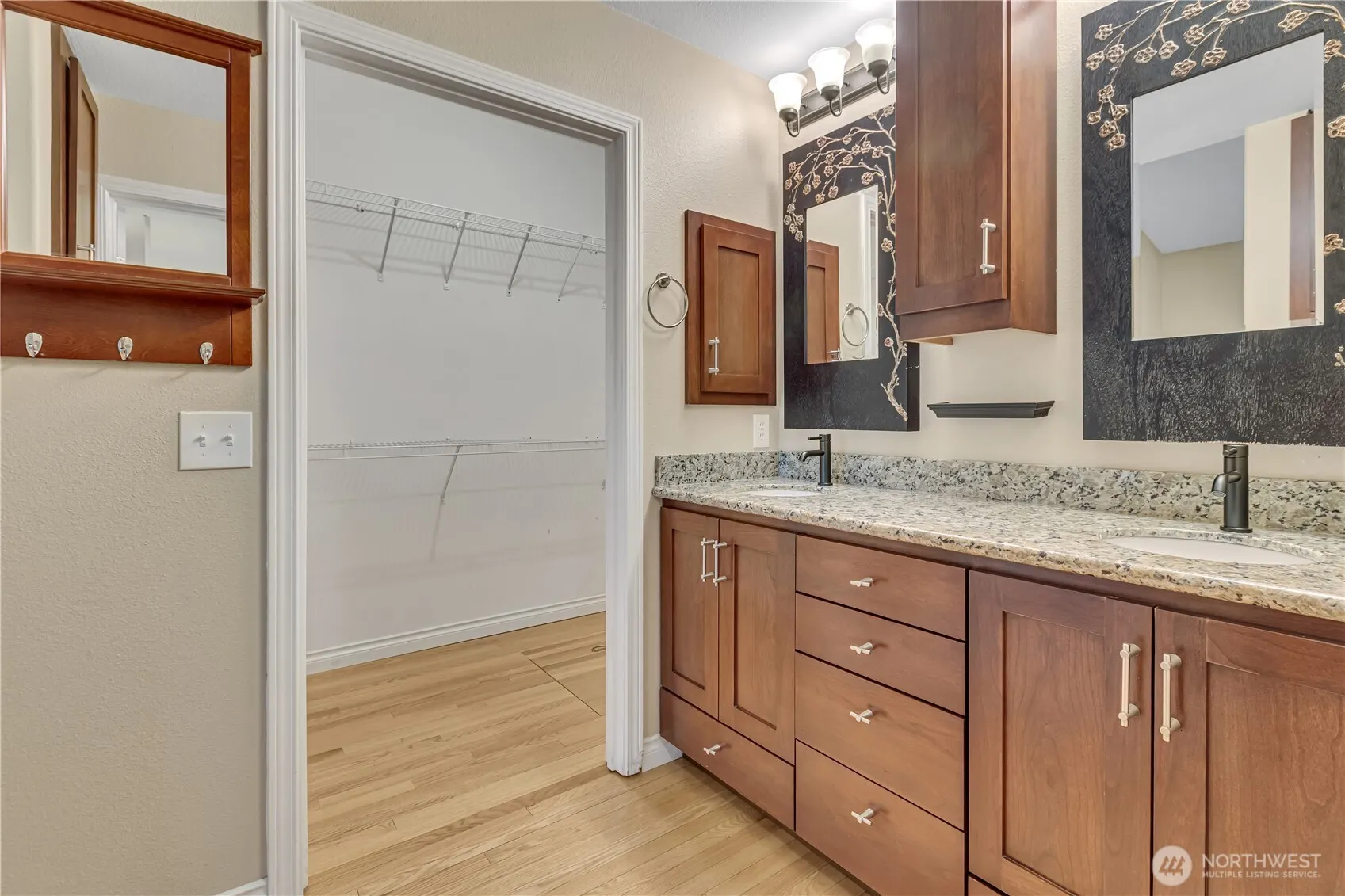 5121 S 234th Street #42-4, Kent, WA 98032-3391