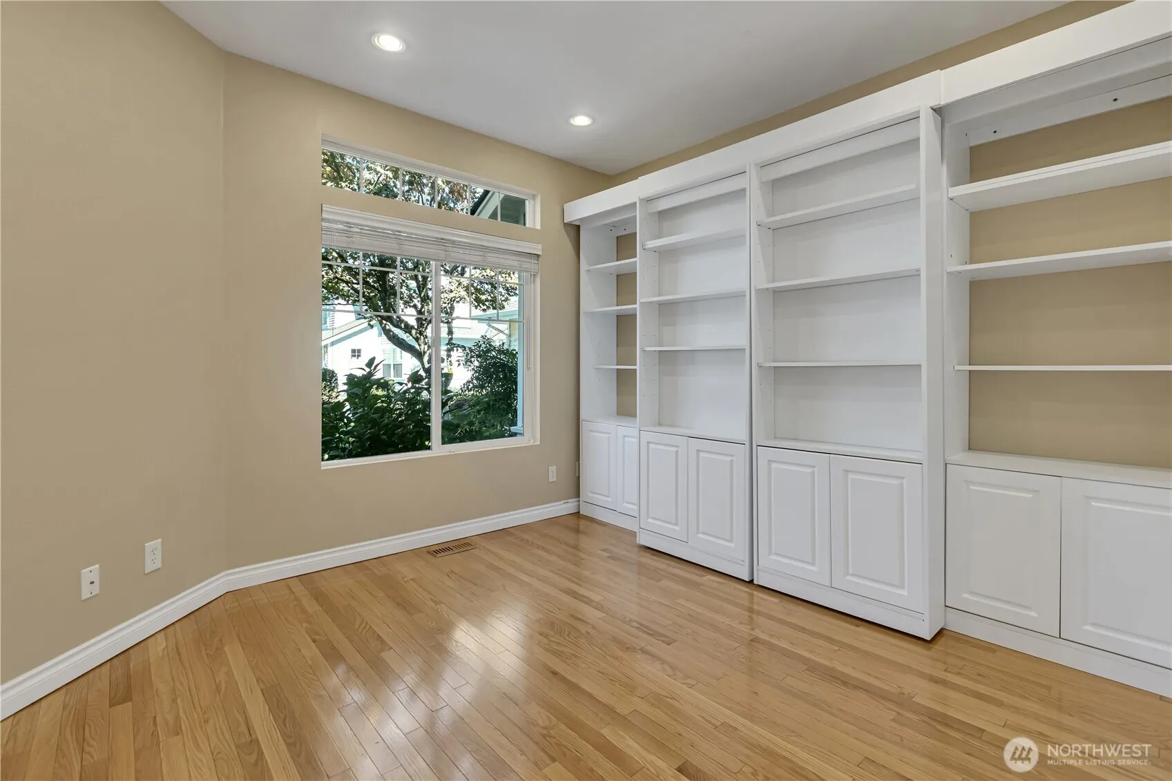 5121 S 234th Street #42-4, Kent, WA 98032-3391