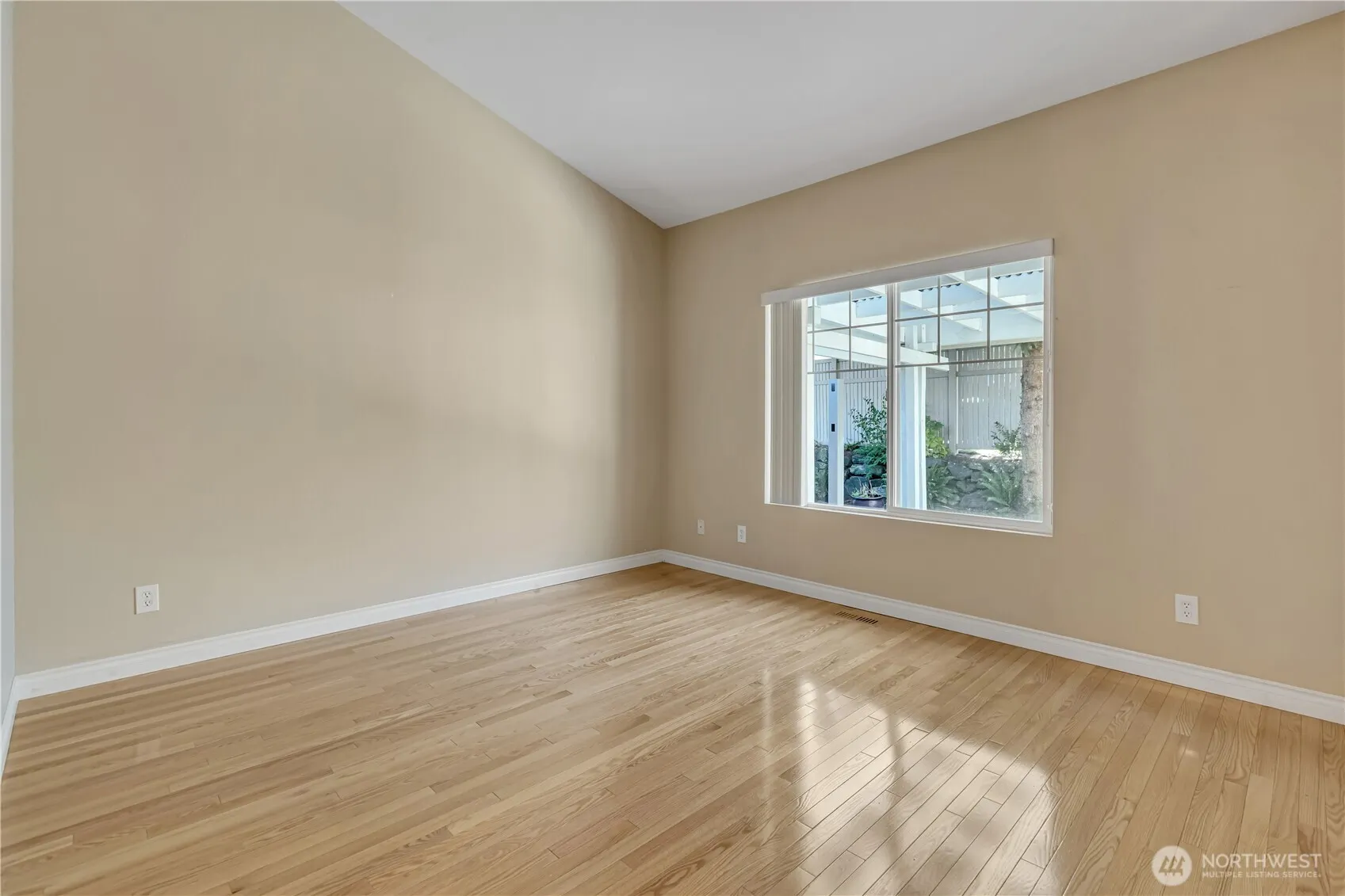 5121 S 234th Street #42-4, Kent, WA 98032-3391