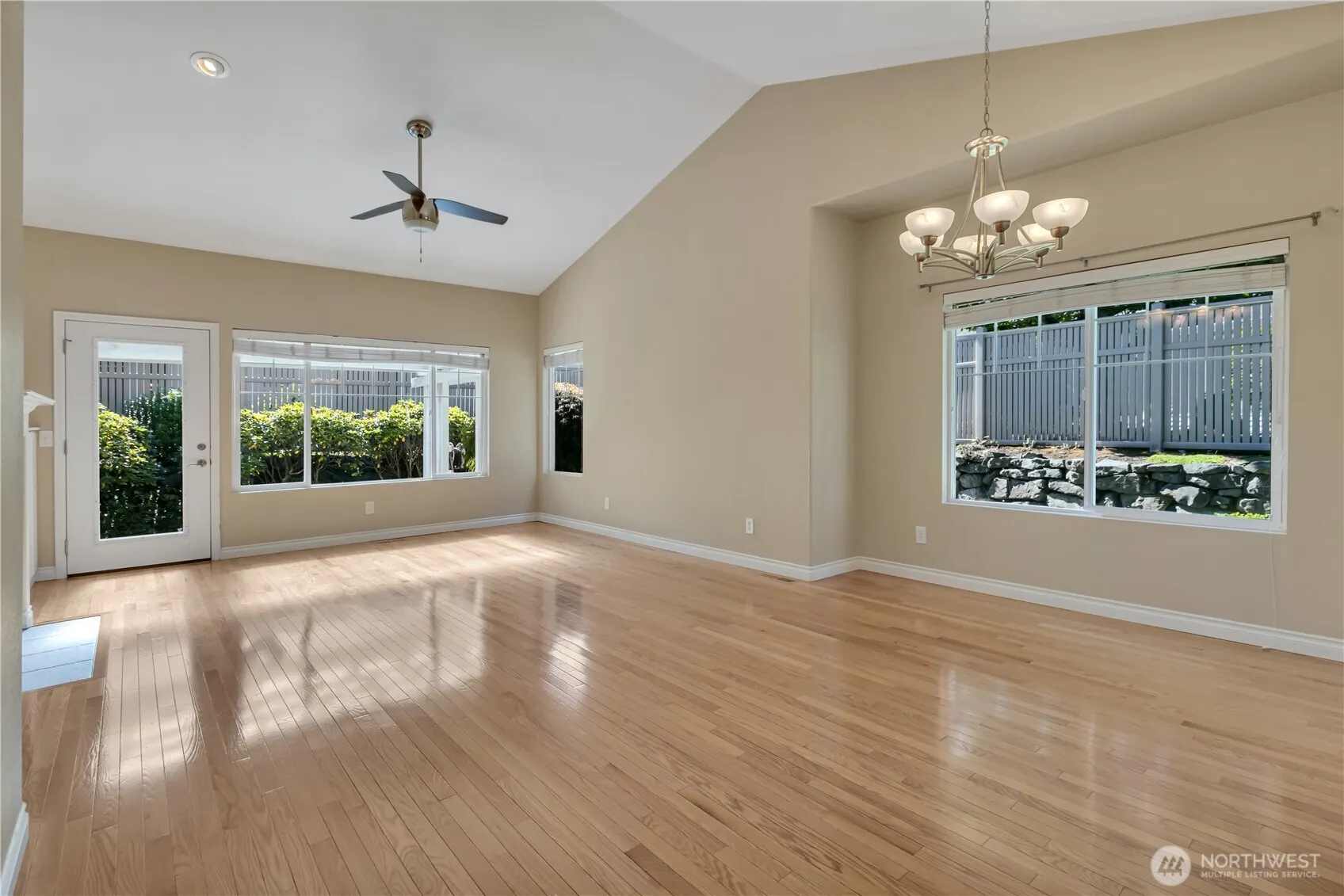 5121 S 234th Street #42-4, Kent, WA 98032-3391