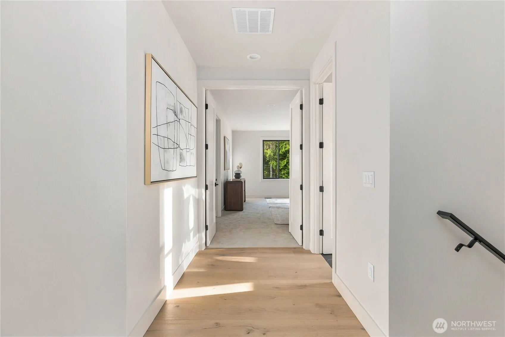 10237 SE 6th Street , Bellevue, WA 98004
