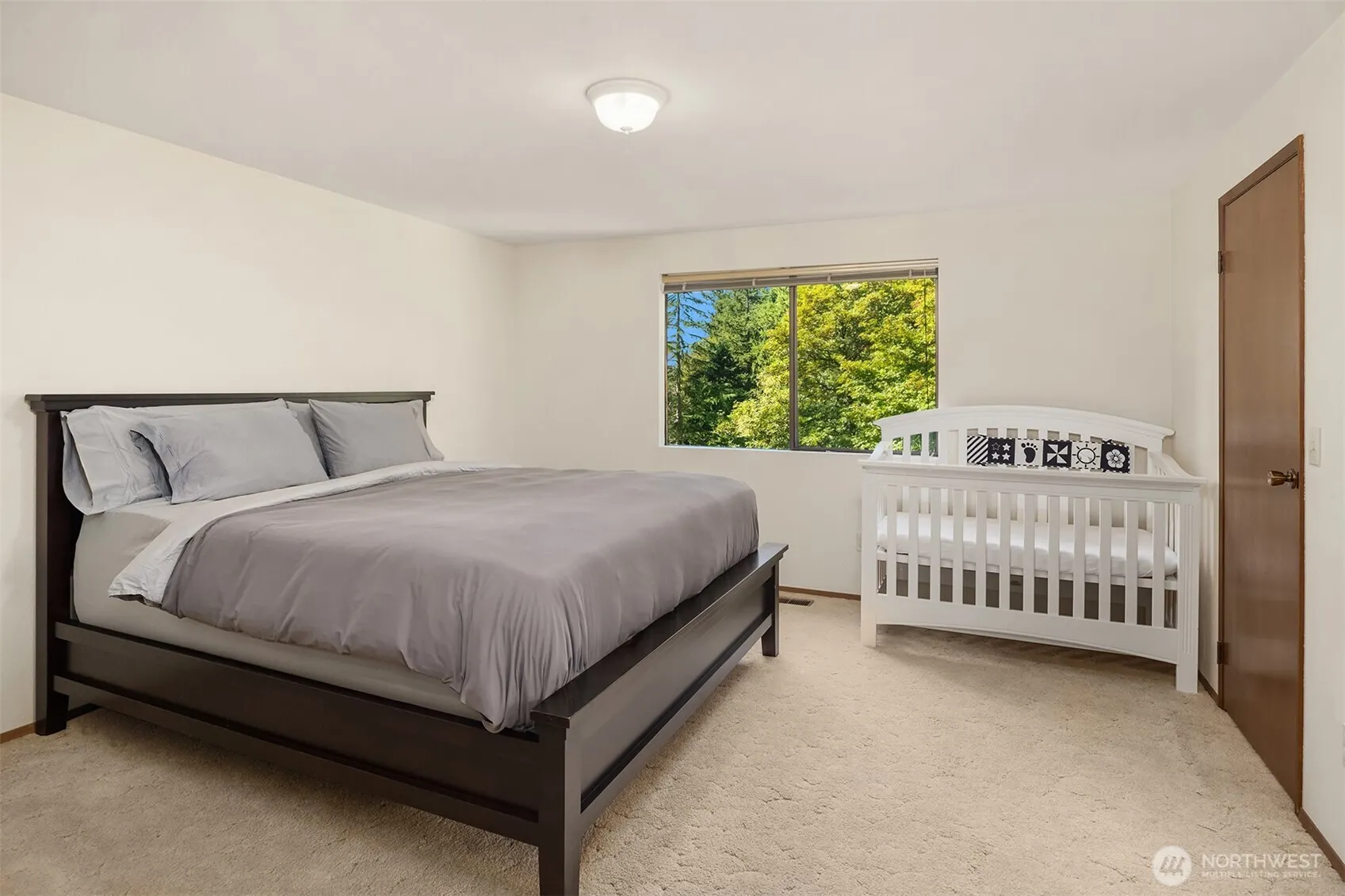 19516 SE 23rd Street , Sammamish, WA 98075