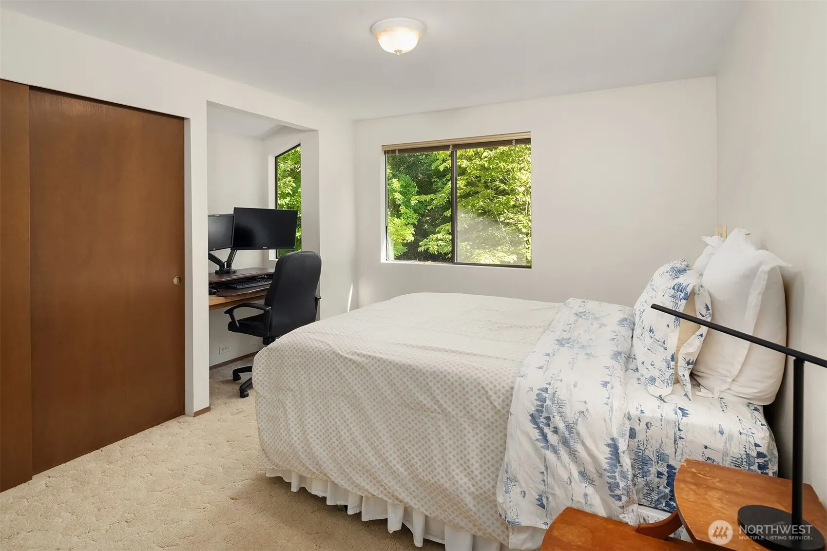 19516 SE 23rd Street , Sammamish, WA 98075