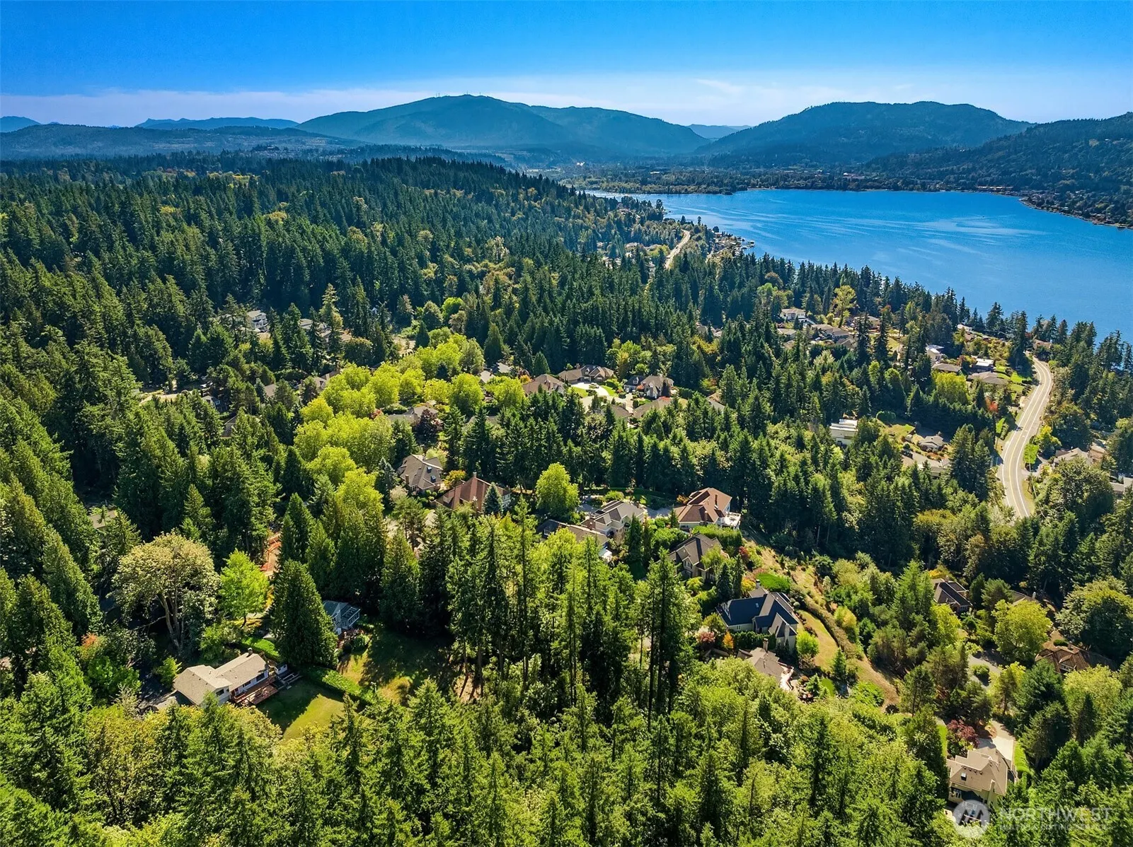19516 SE 23rd Street , Sammamish, WA 98075