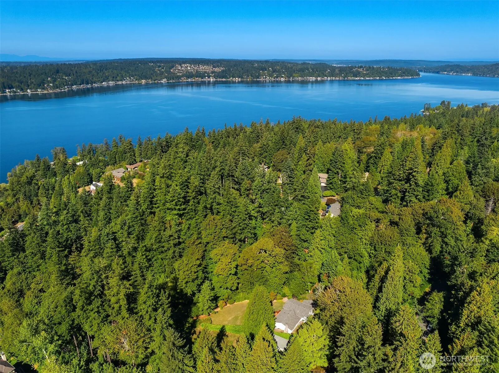 19516 SE 23rd Street , Sammamish, WA 98075