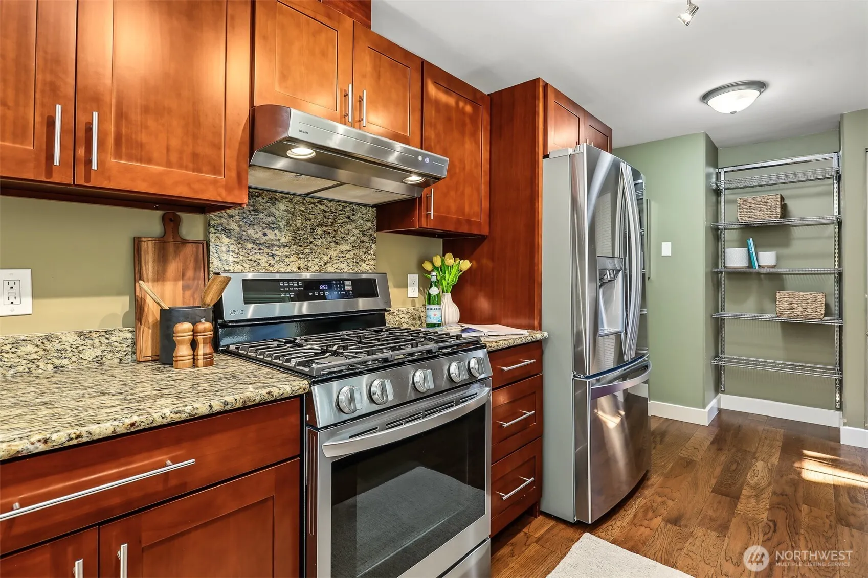 2526 204th Street SW, Lynnwood, WA 98036