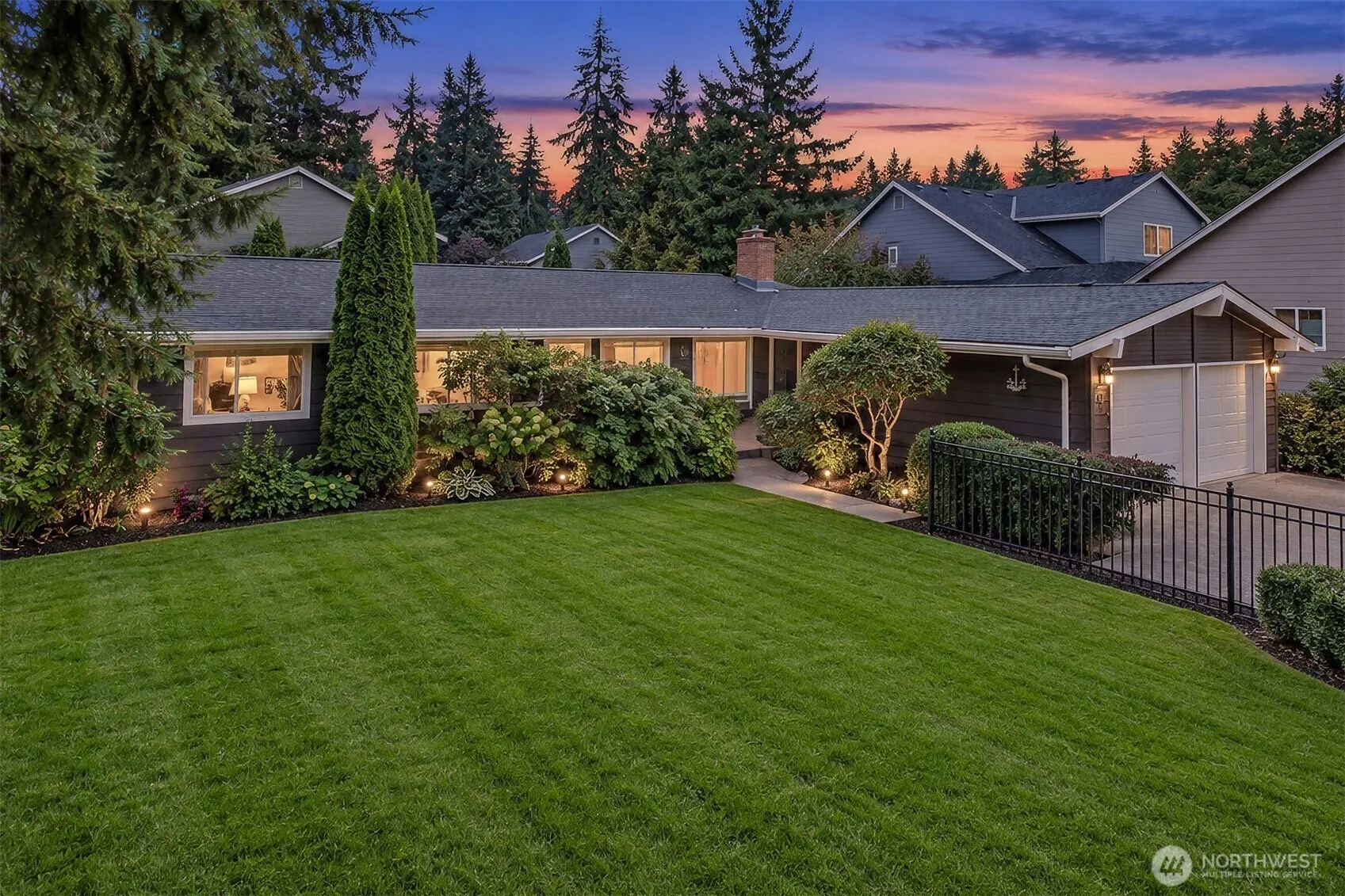 2526 204th Street SW, Lynnwood, WA 98036
