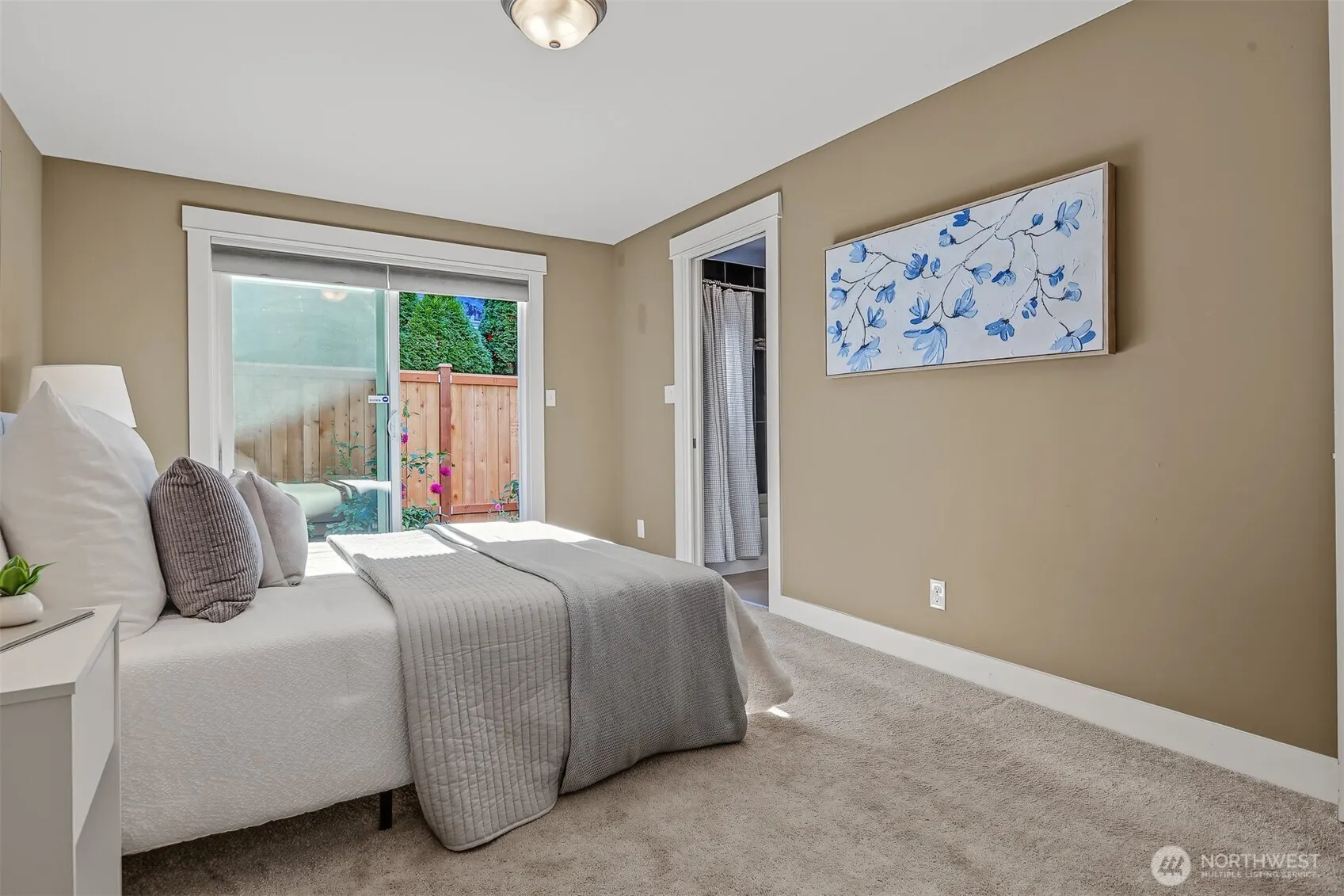 2526 204th Street SW, Lynnwood, WA 98036