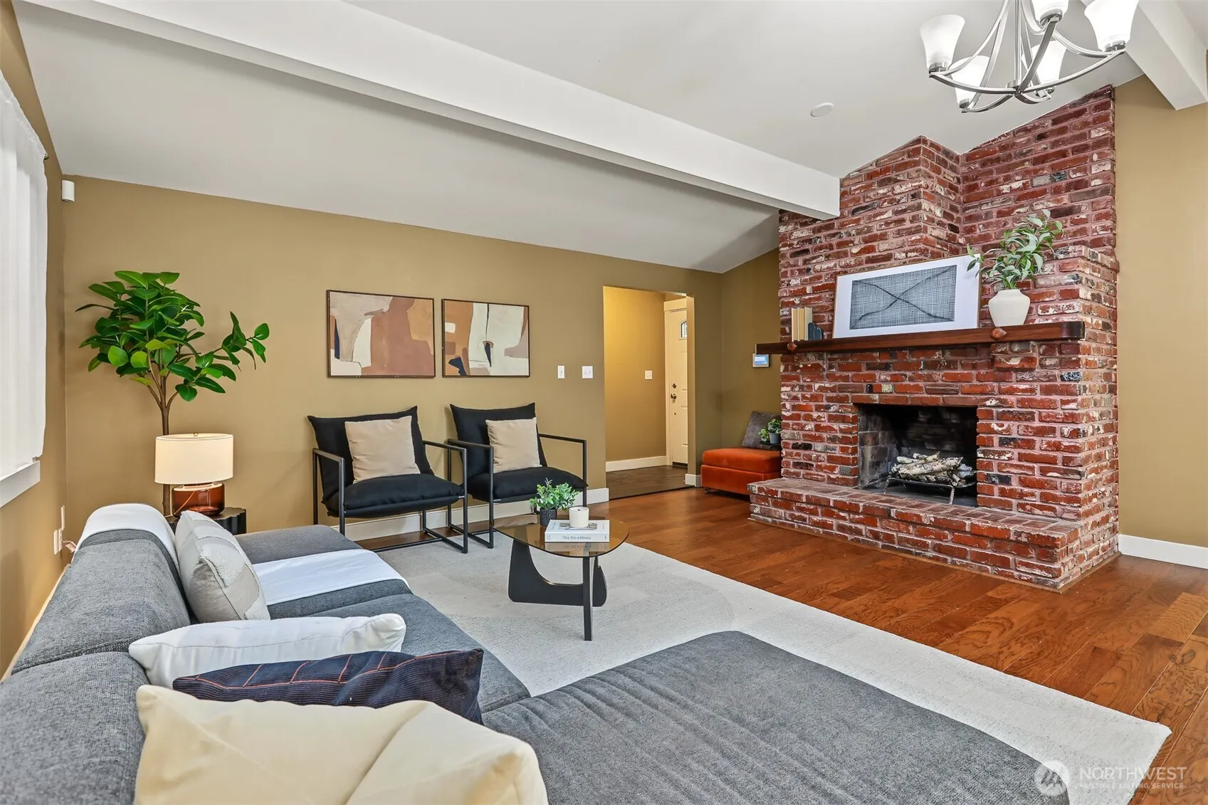 2526 204th Street SW, Lynnwood, WA 98036