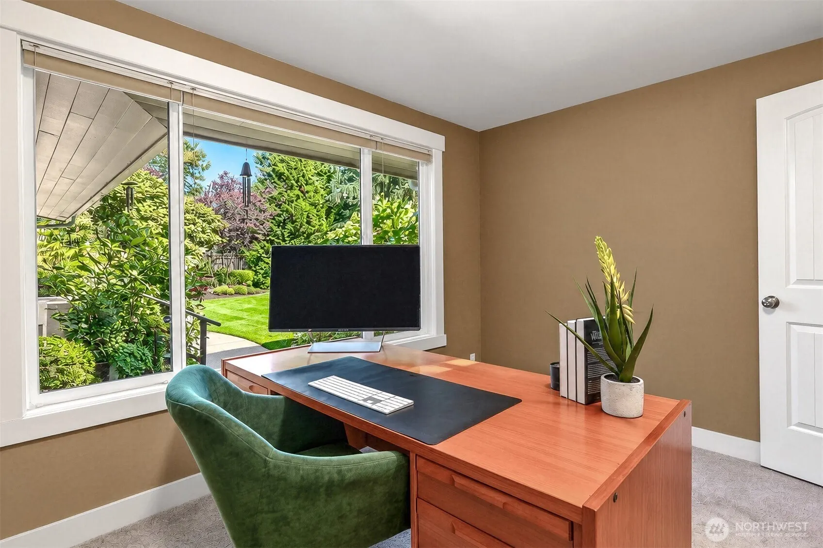 2526 204th Street SW, Lynnwood, WA 98036