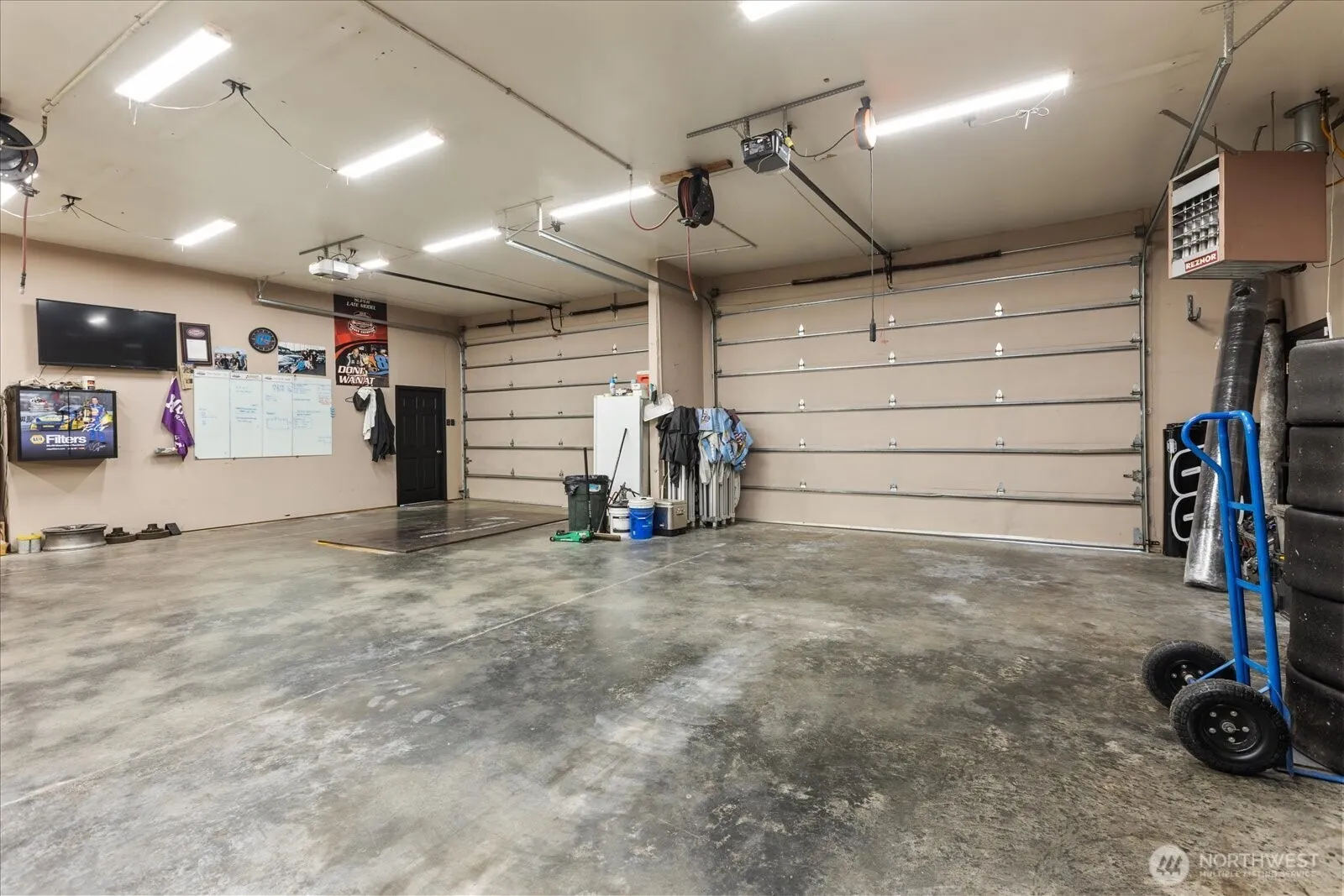 18607 165th Avenue NE, Woodinville, WA 98072