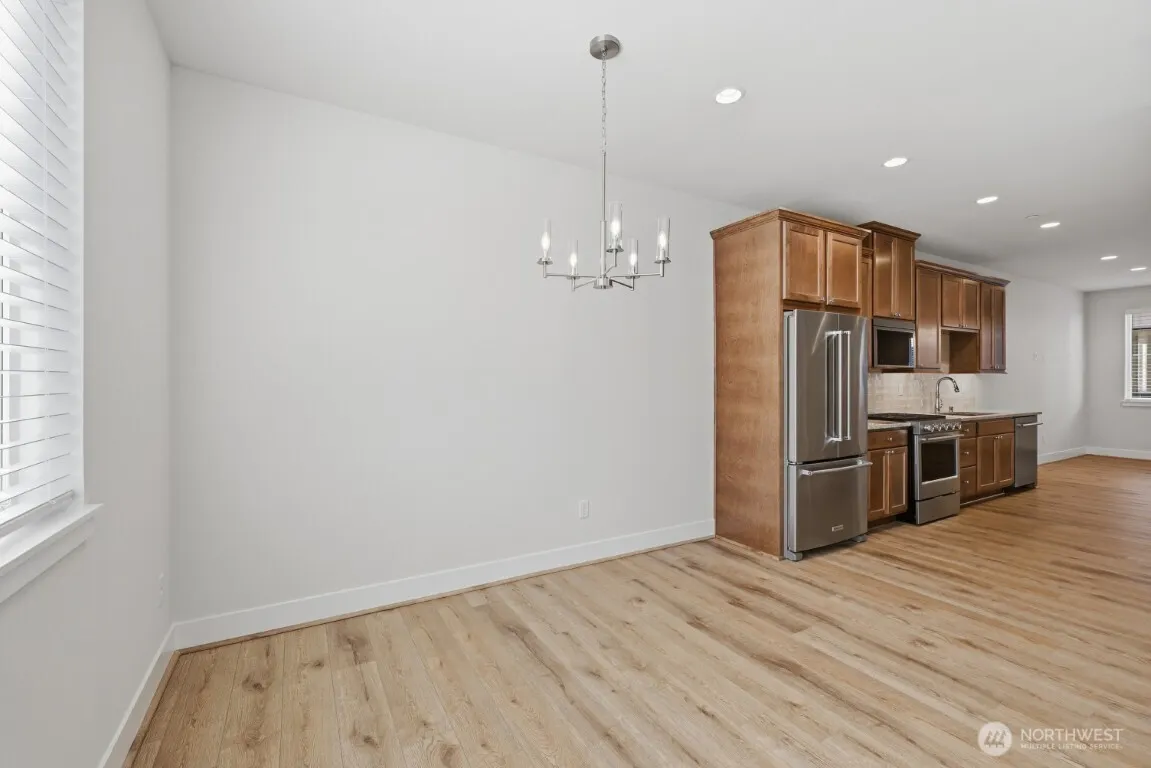 13364 NE 175th Place , Woodinville, WA 98072