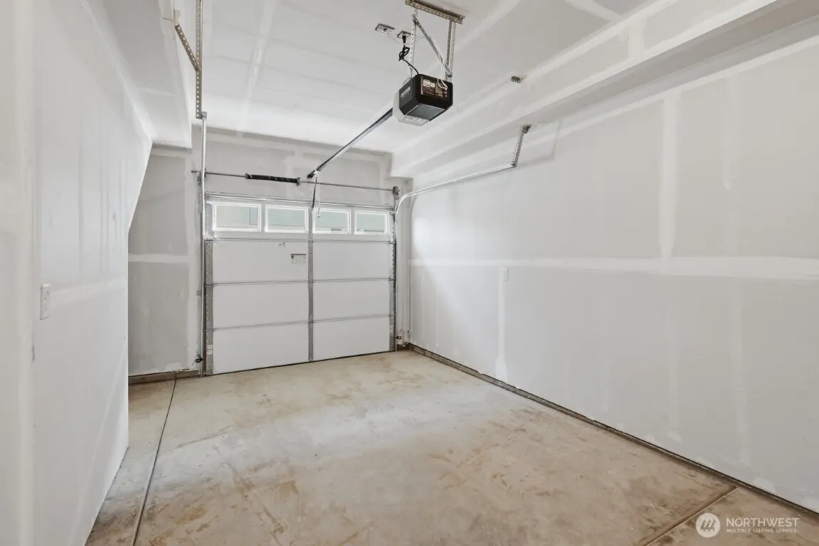 13364 NE 175th Place , Woodinville, WA 98072