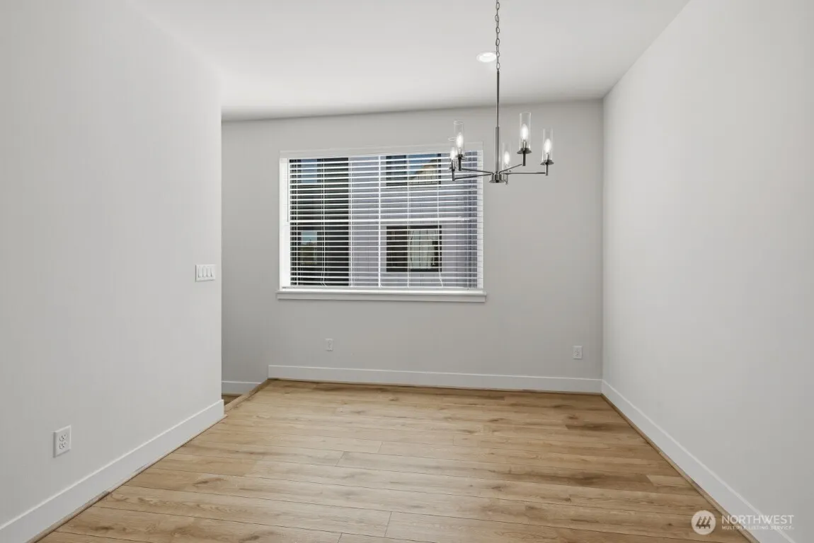 13364 NE 175th Place , Woodinville, WA 98072