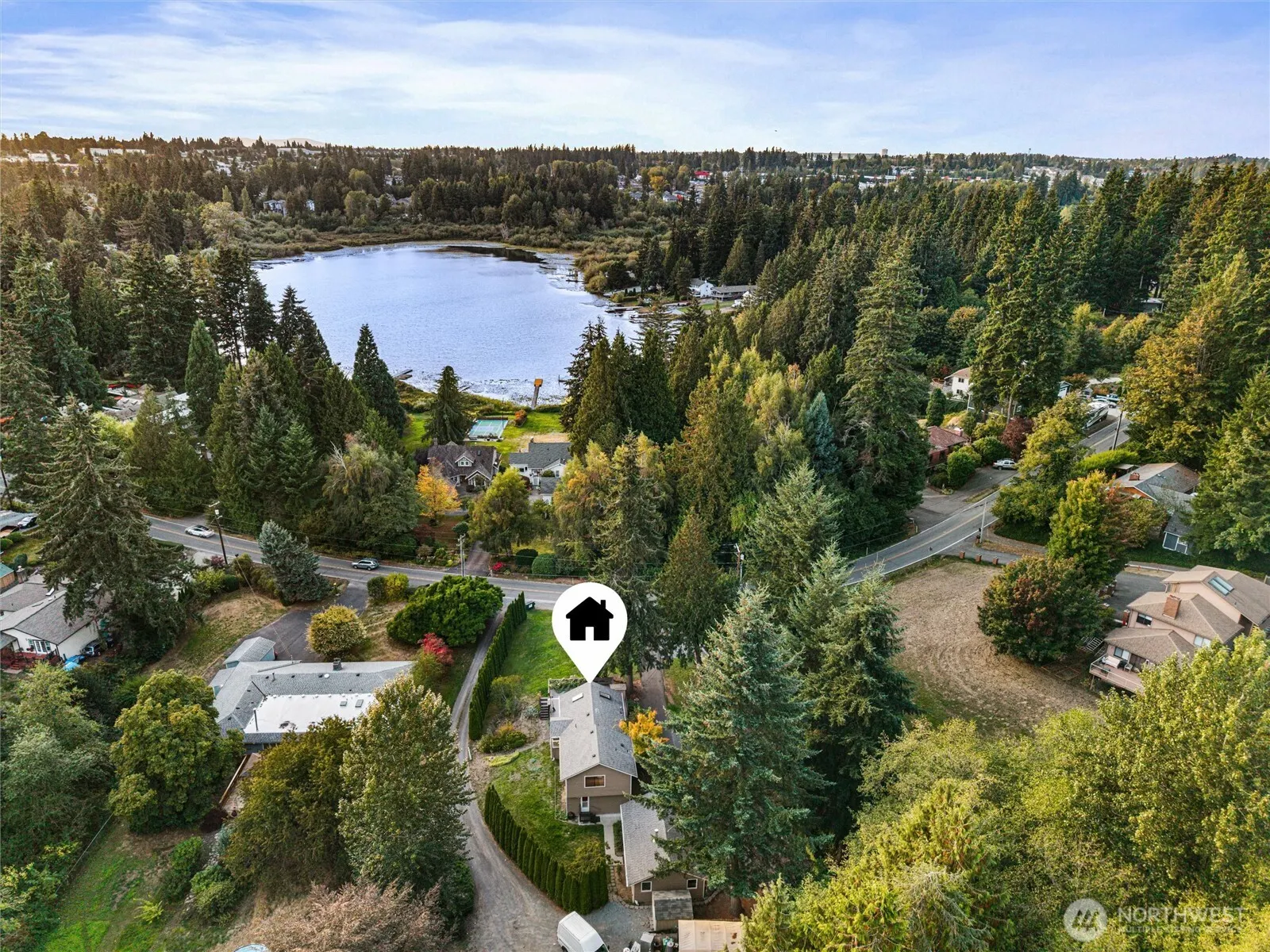 1228 S Lake Stickney Drive , Lynnwood, WA 98087