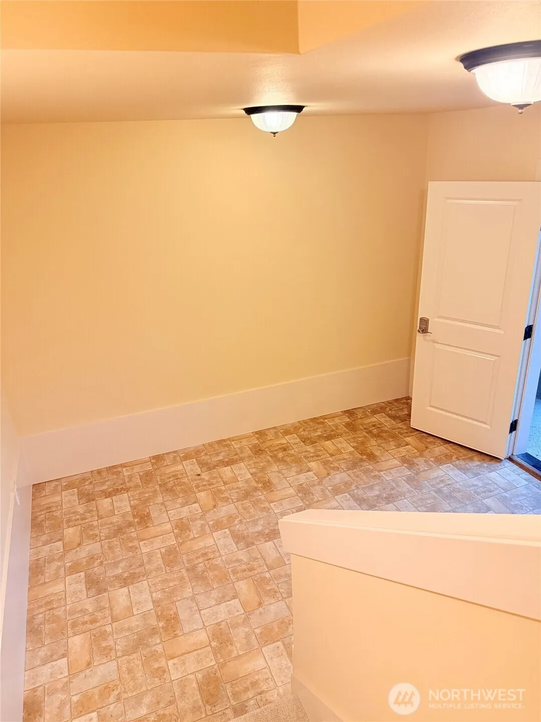1601 Lyons Avenue NE, Renton, WA 98059