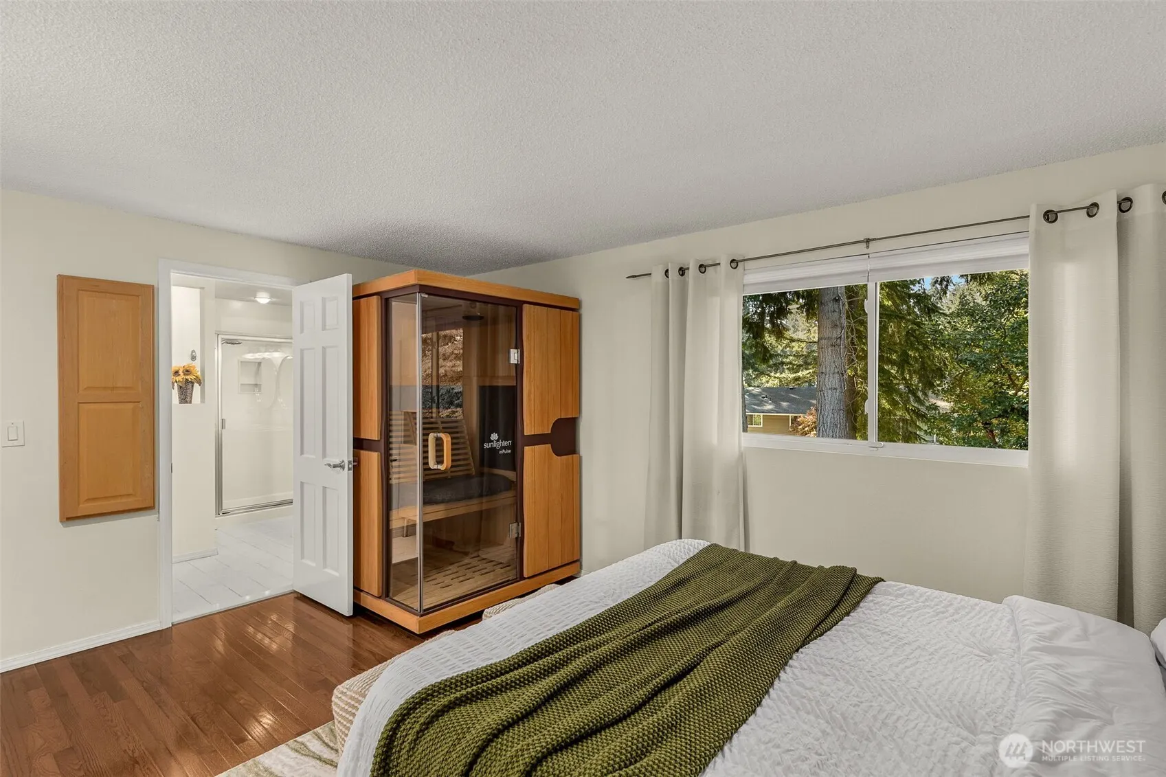 11601 NE 150th Place , Kirkland, WA 98034