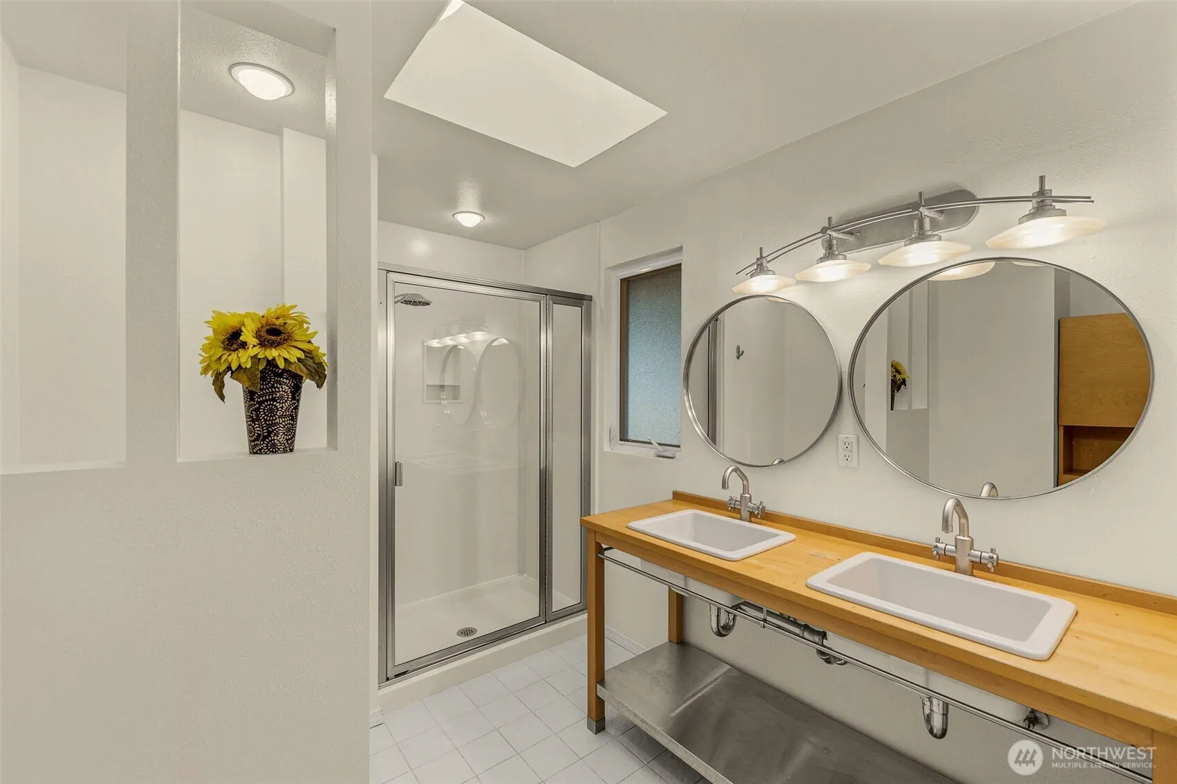 11601 NE 150th Place , Kirkland, WA 98034