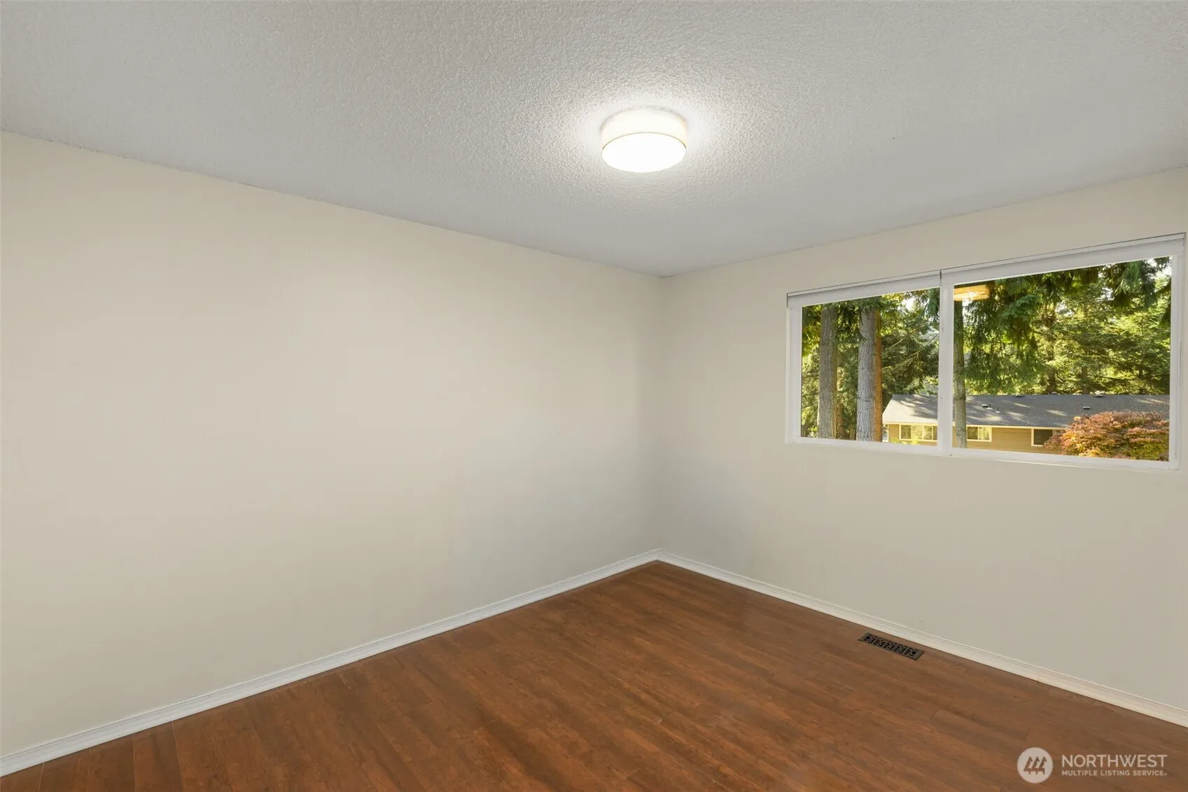 11601 NE 150th Place , Kirkland, WA 98034