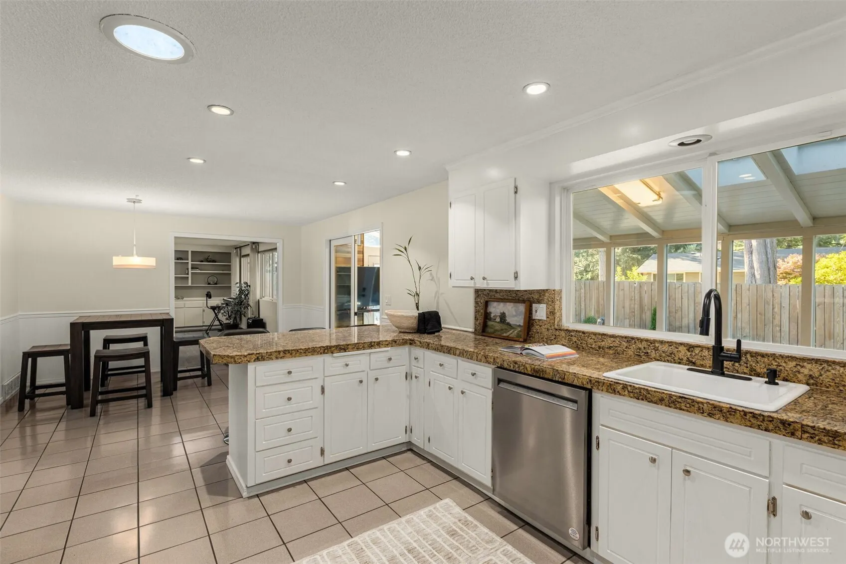 11601 NE 150th Place , Kirkland, WA 98034