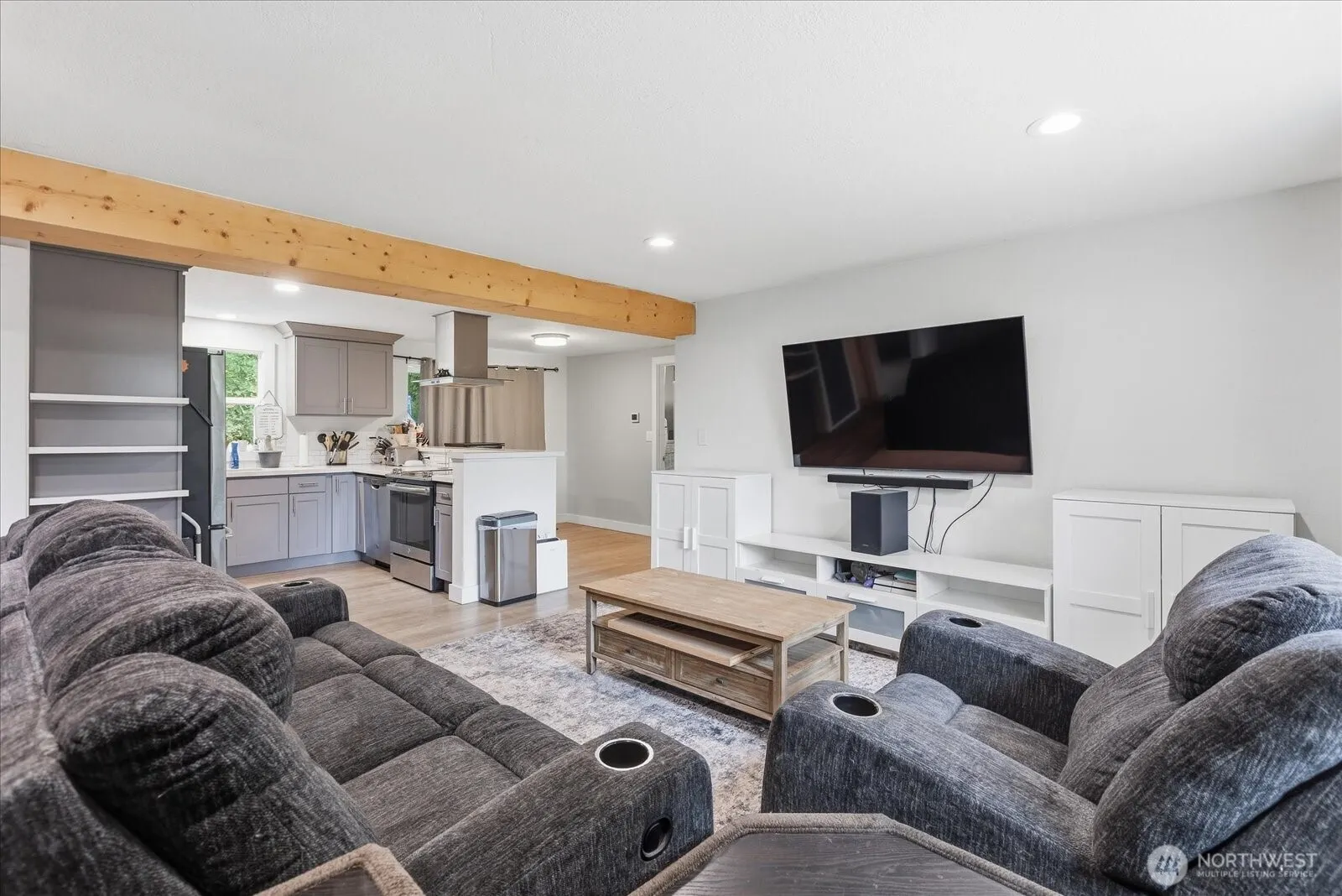 12031 SE Kent Kangley Rd , Kent, WA 98030-8481